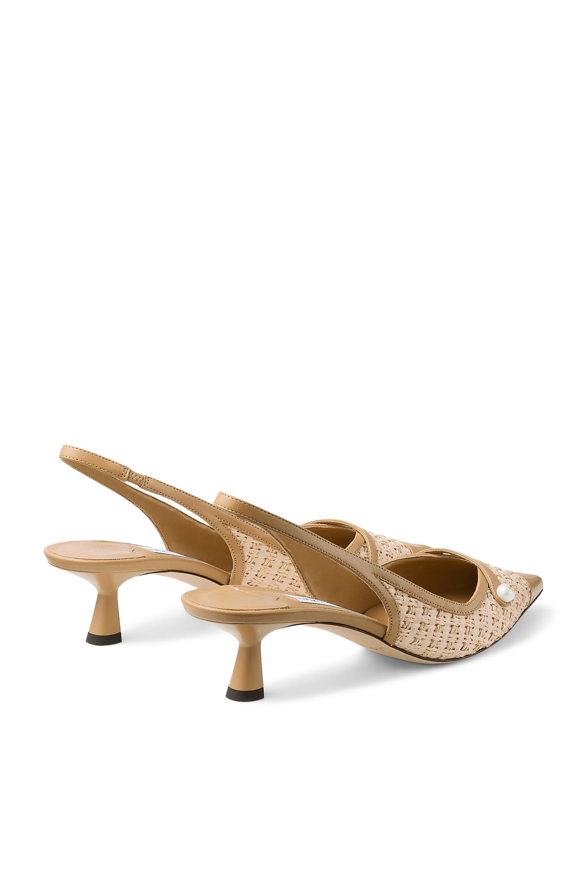 حذاء أميتا كلاسيكي 45