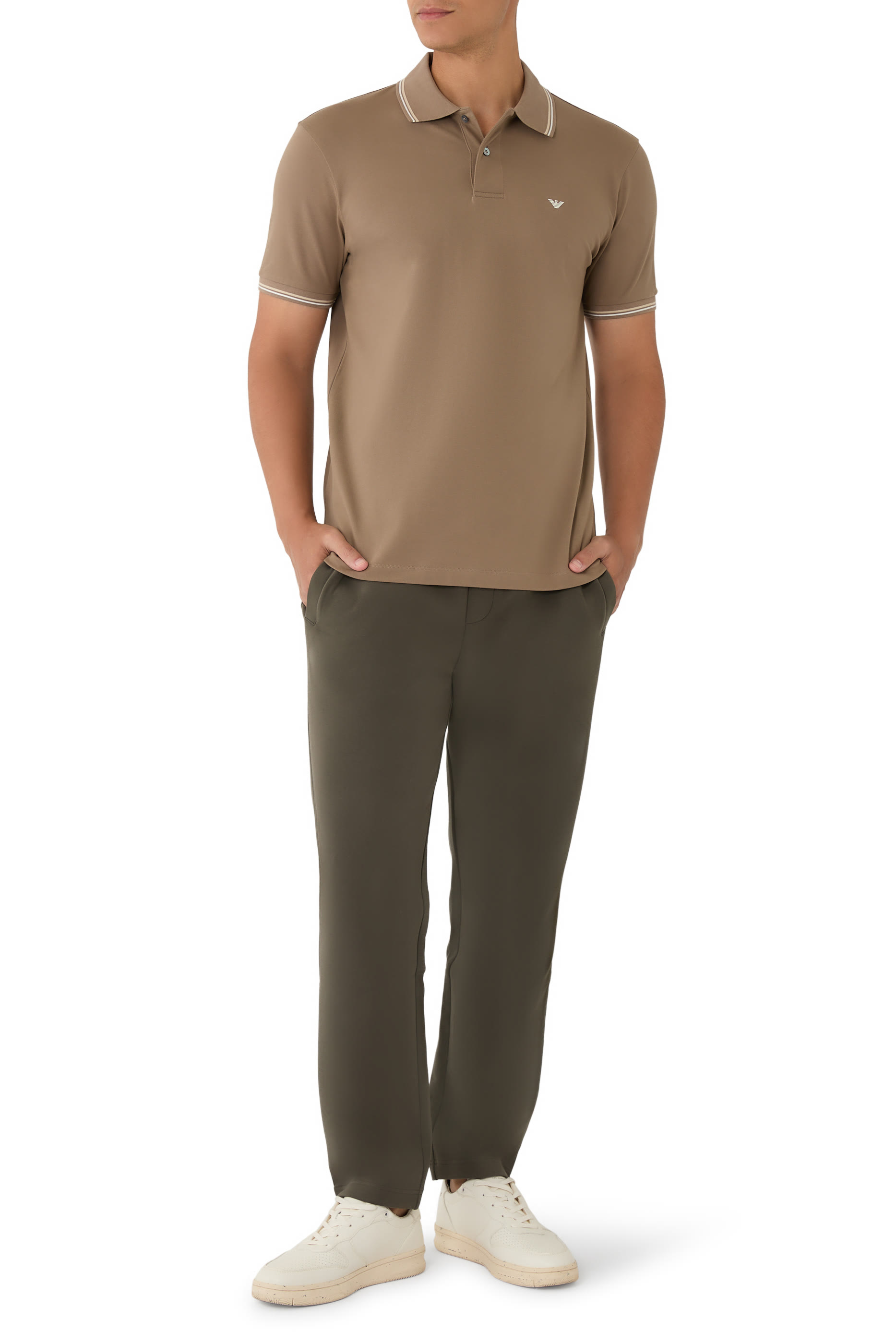 قميص بولو إسنشال كابسول بشعار الماركة