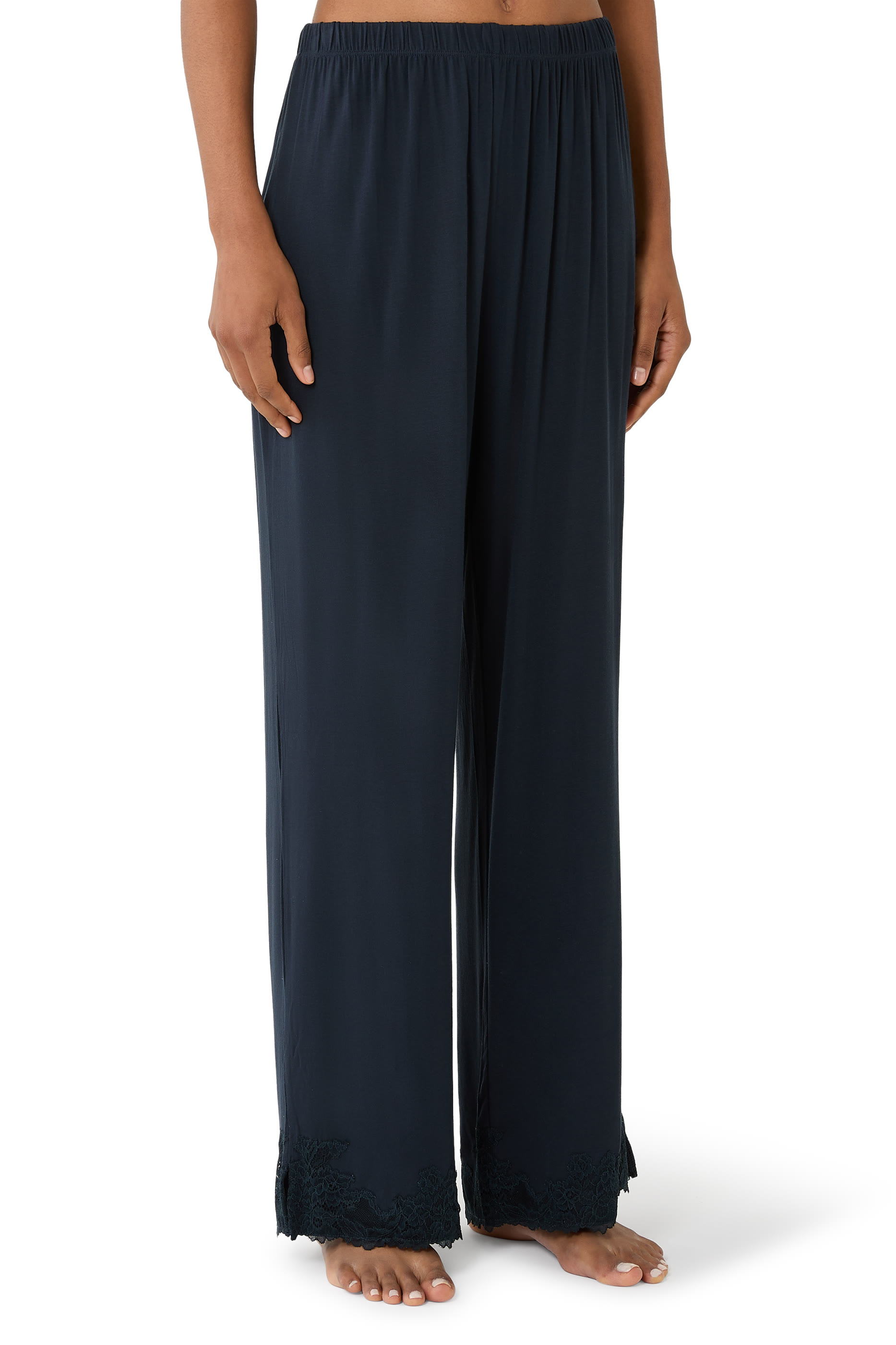 طقم بيجامة جيرسيه بأكمام طويلة وأجزاء دانتيل