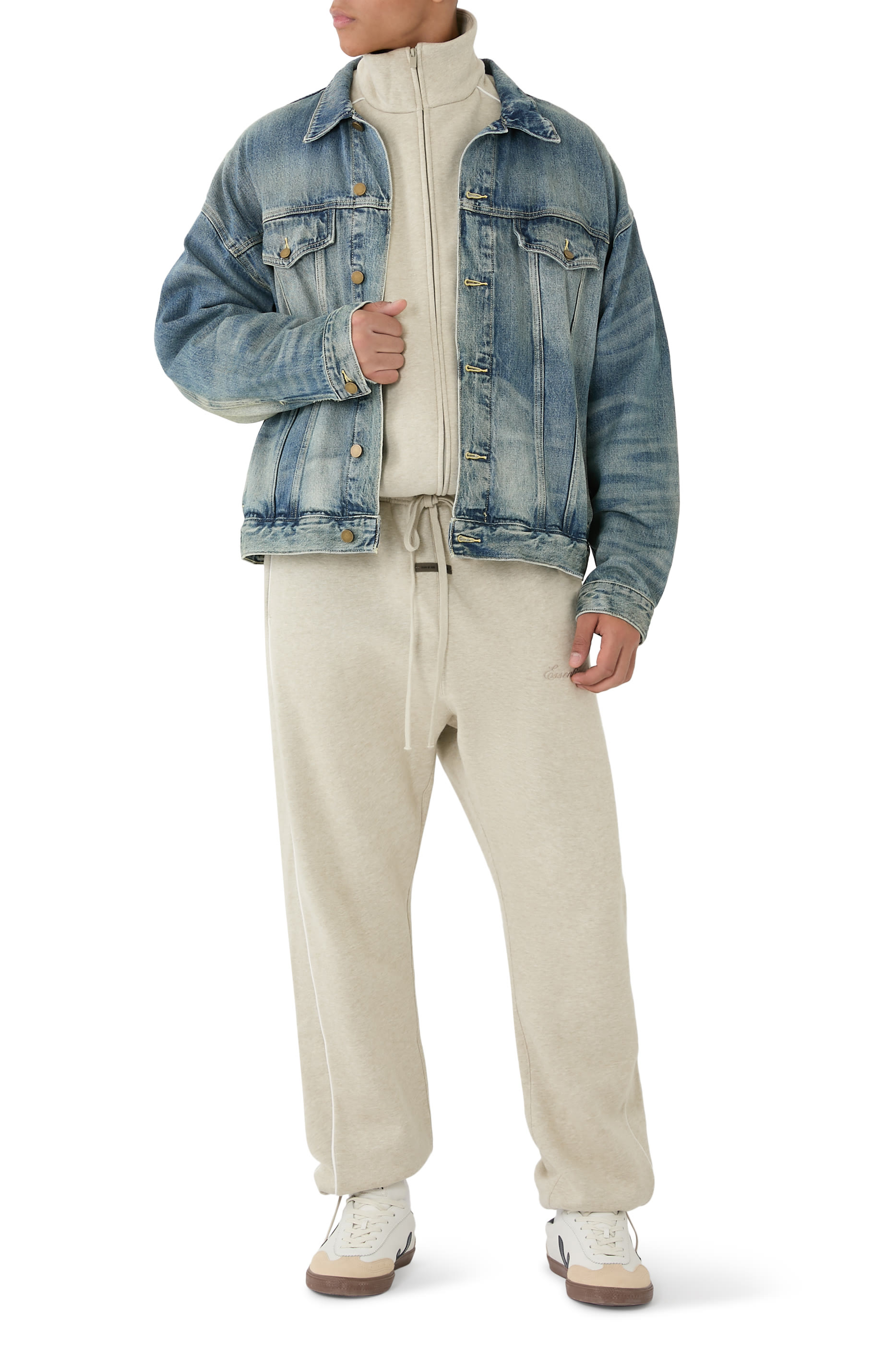 جاكيت رياضي بخطوط بارزة الملمس صوف مودرن