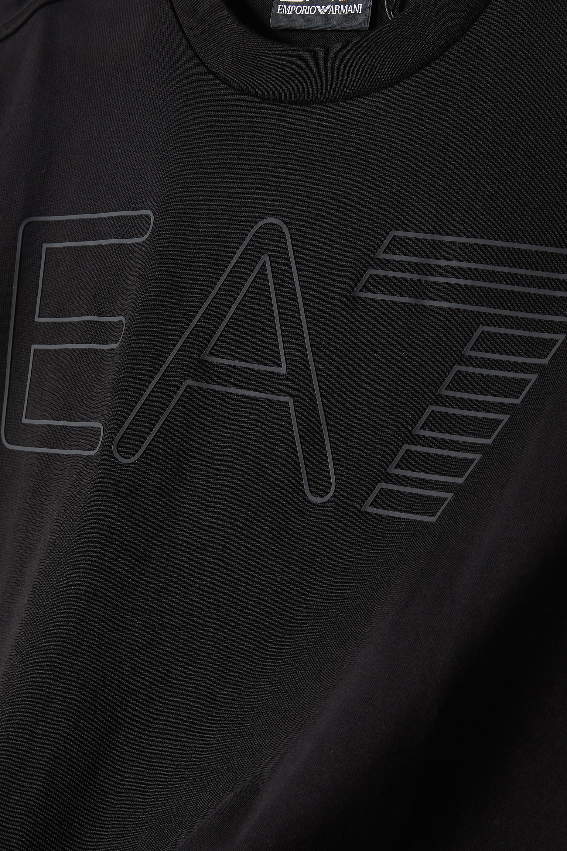 تيشيرت بشعار الماركة بحجم كبير للأطفال