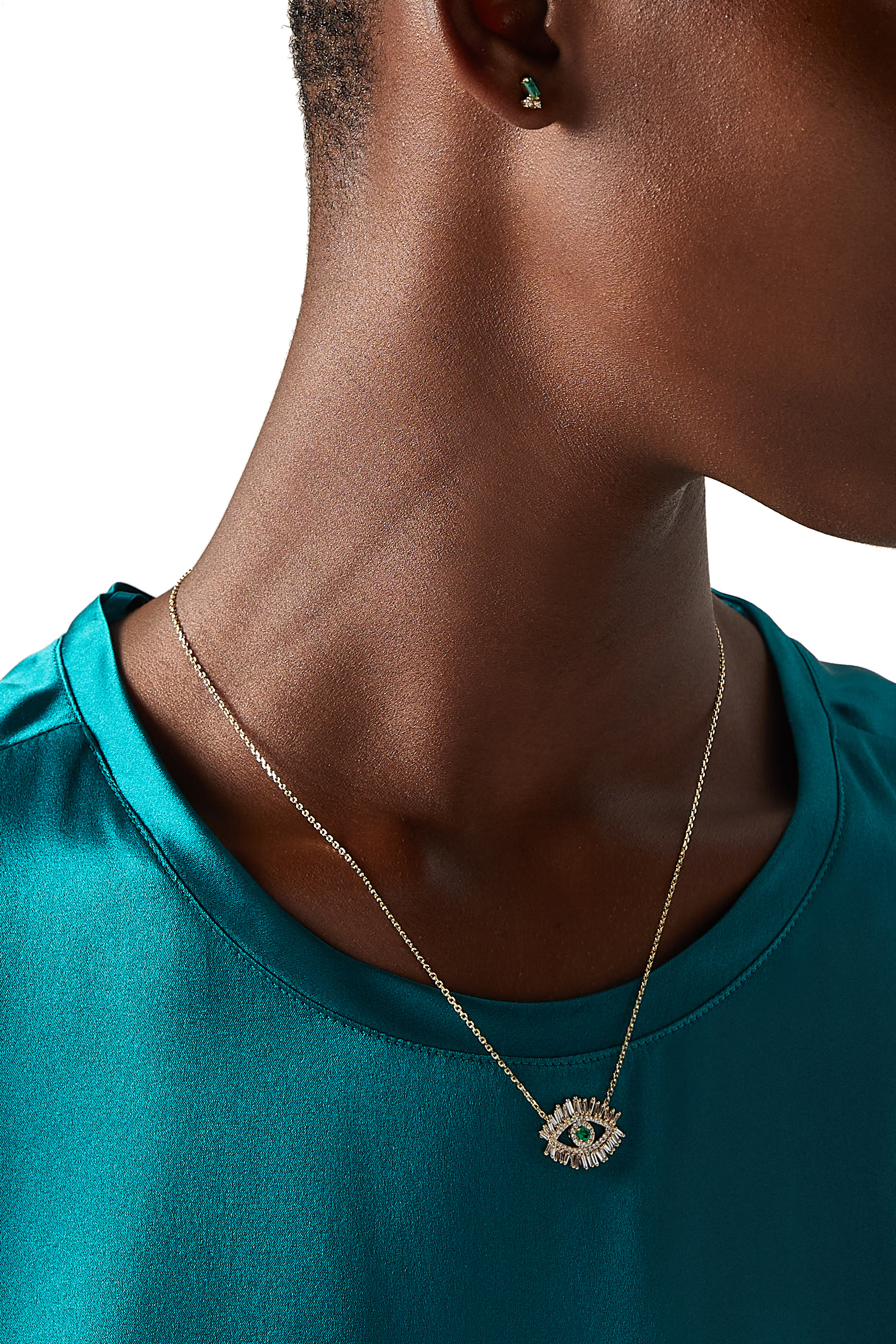 أقراط بتصميم ألعاب نارية مرصعة بالزمرد والماس ذهب أصفر عيار 18