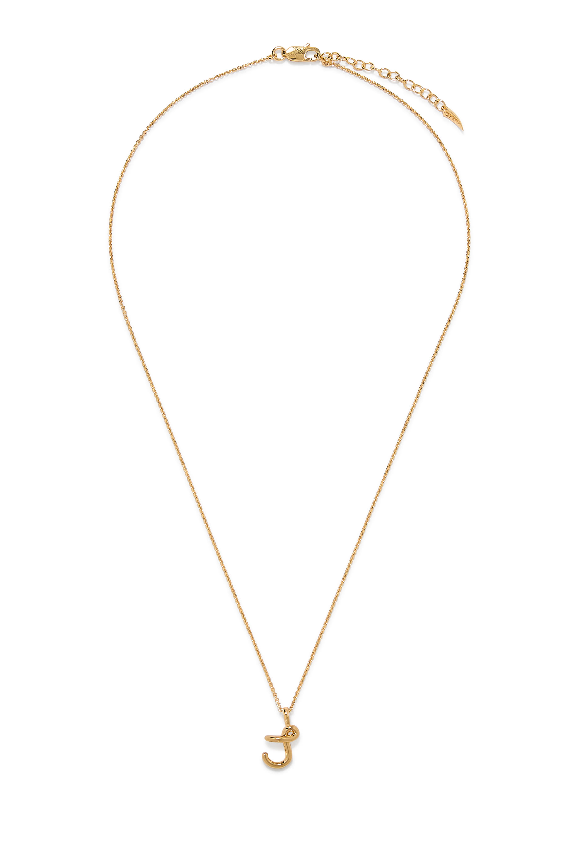 قلادة بدلاية صغيرة بتصميم حرف جي بحواف متموجة منصهرة، فضة استرلينية معاد تدويرها مطلية بذهب عيار 18