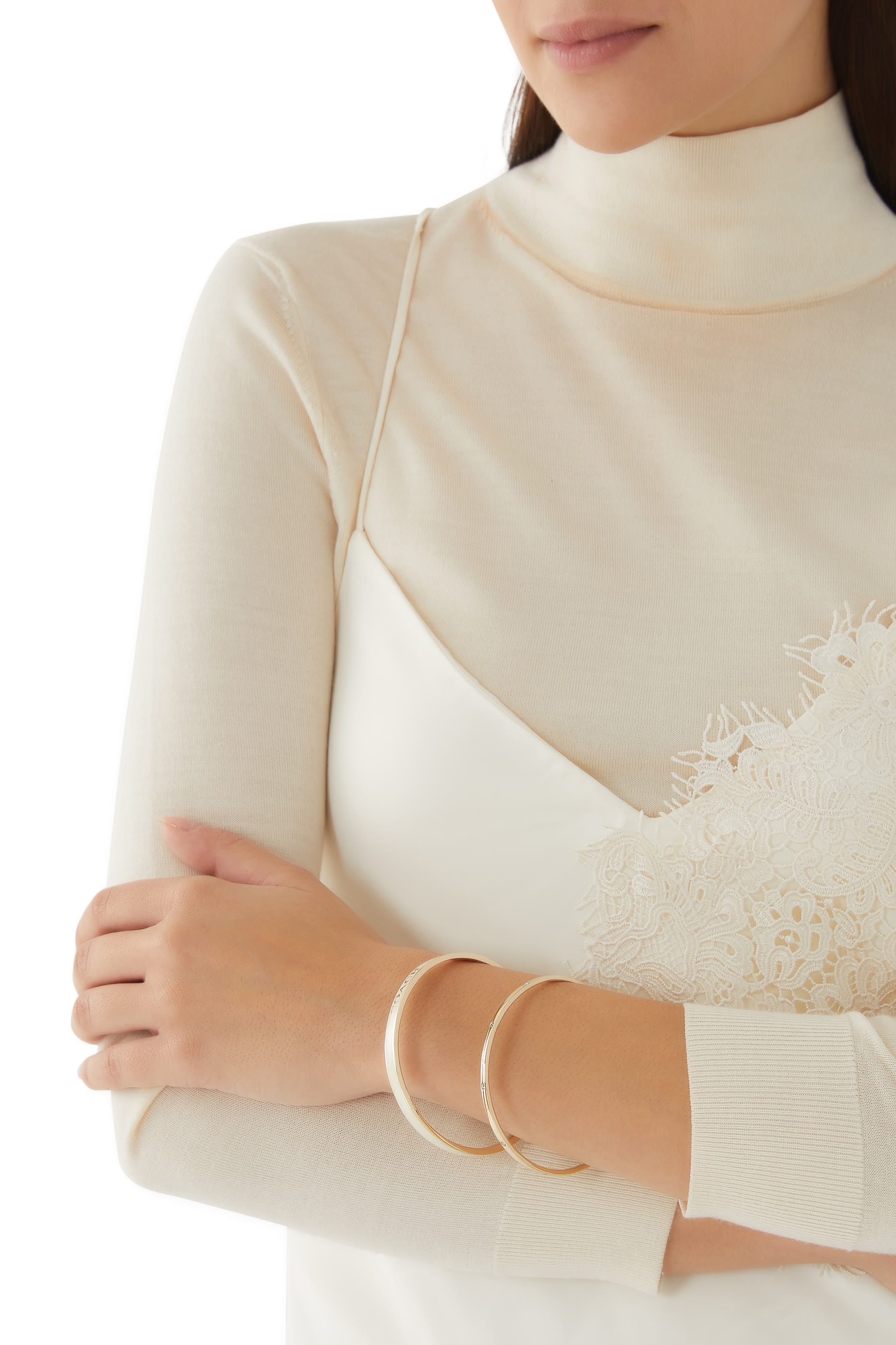 طقم أساور بشعار الماركة، قطعتان