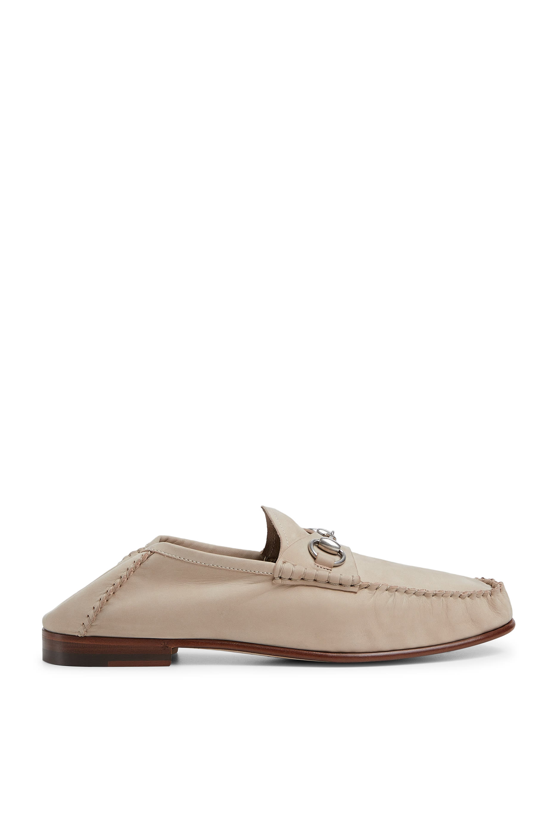 حذاء جيجي سهل الإرتداء