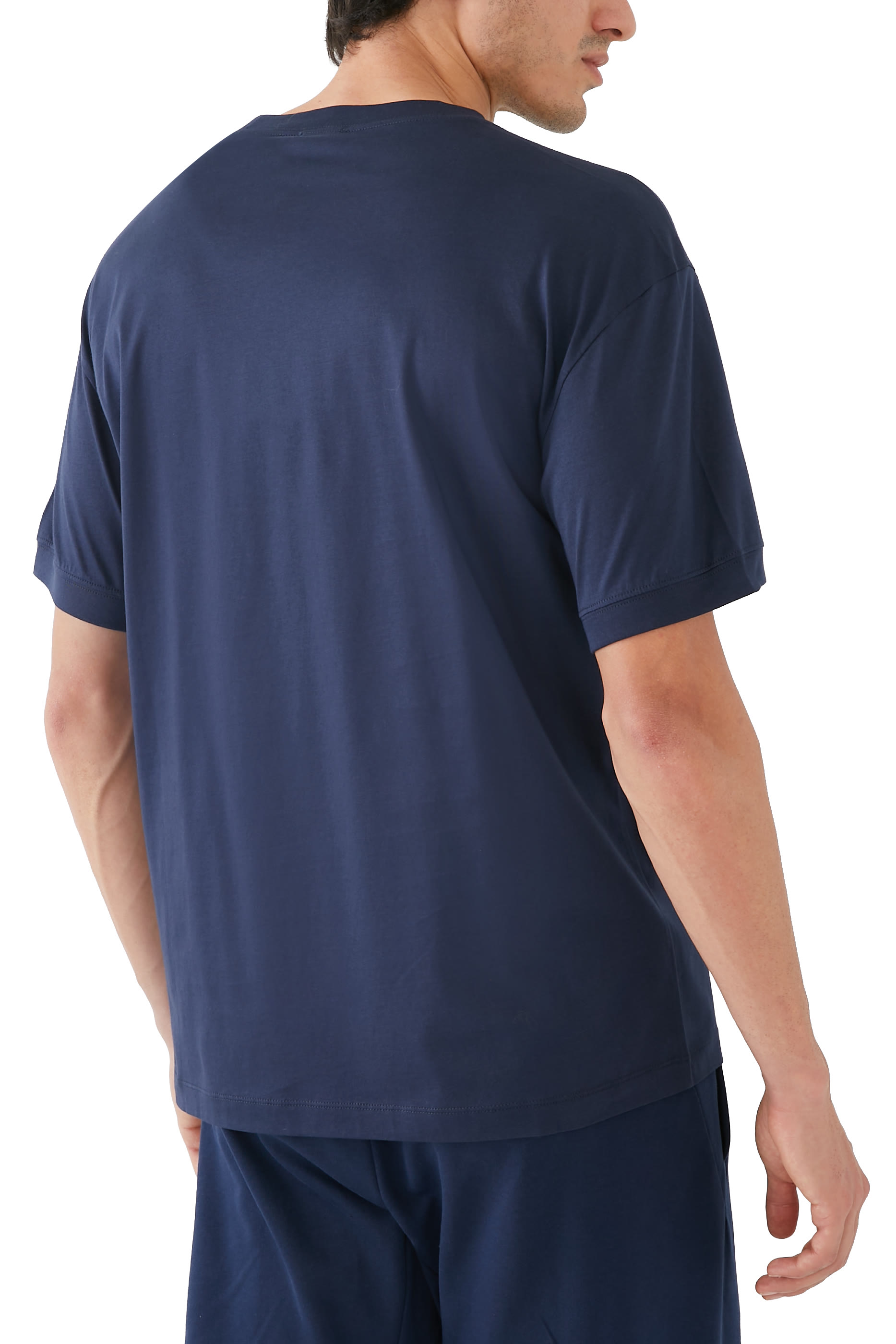 تيشيرت بشعار الماركة