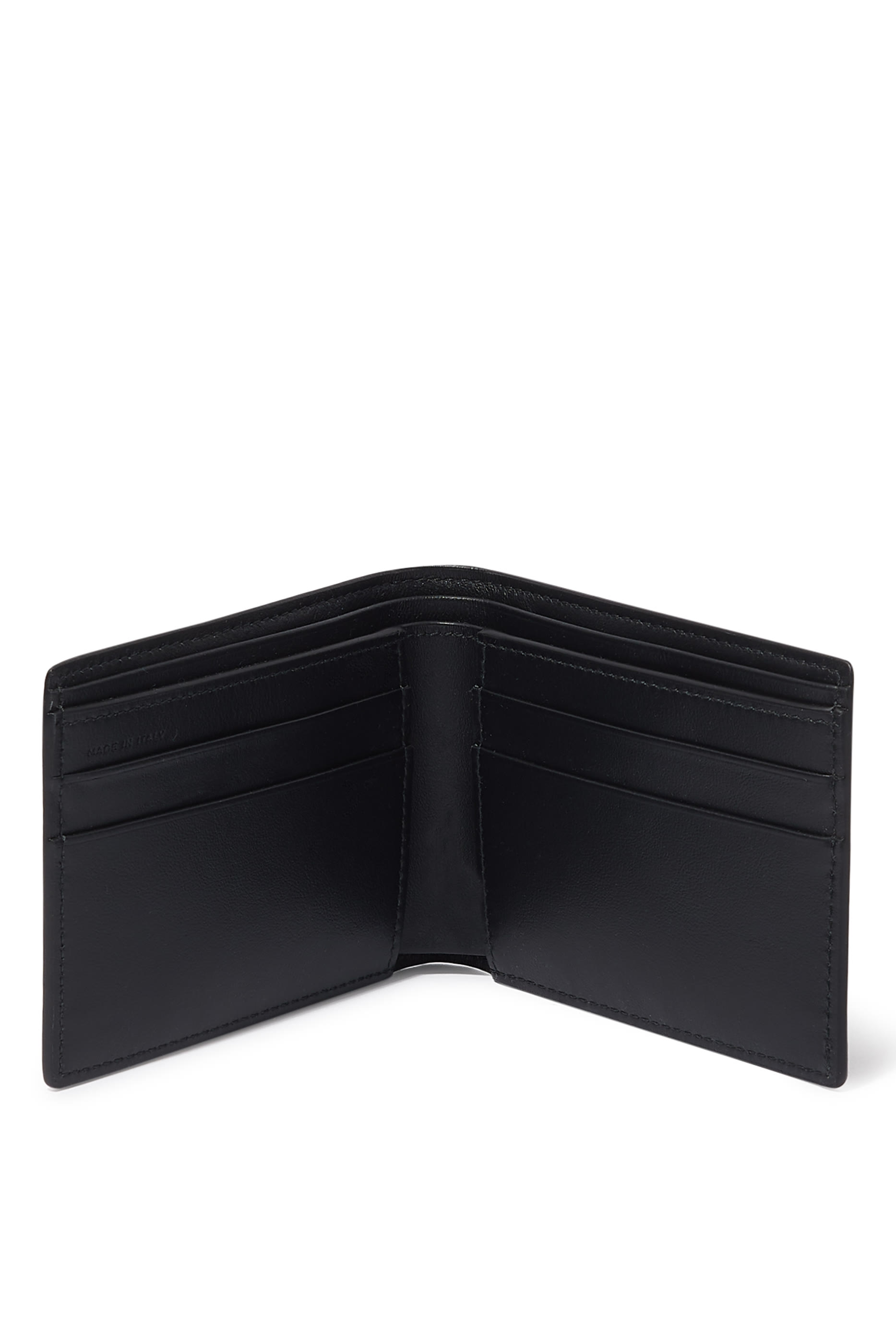 محفظة باناما بتصميم رفيع