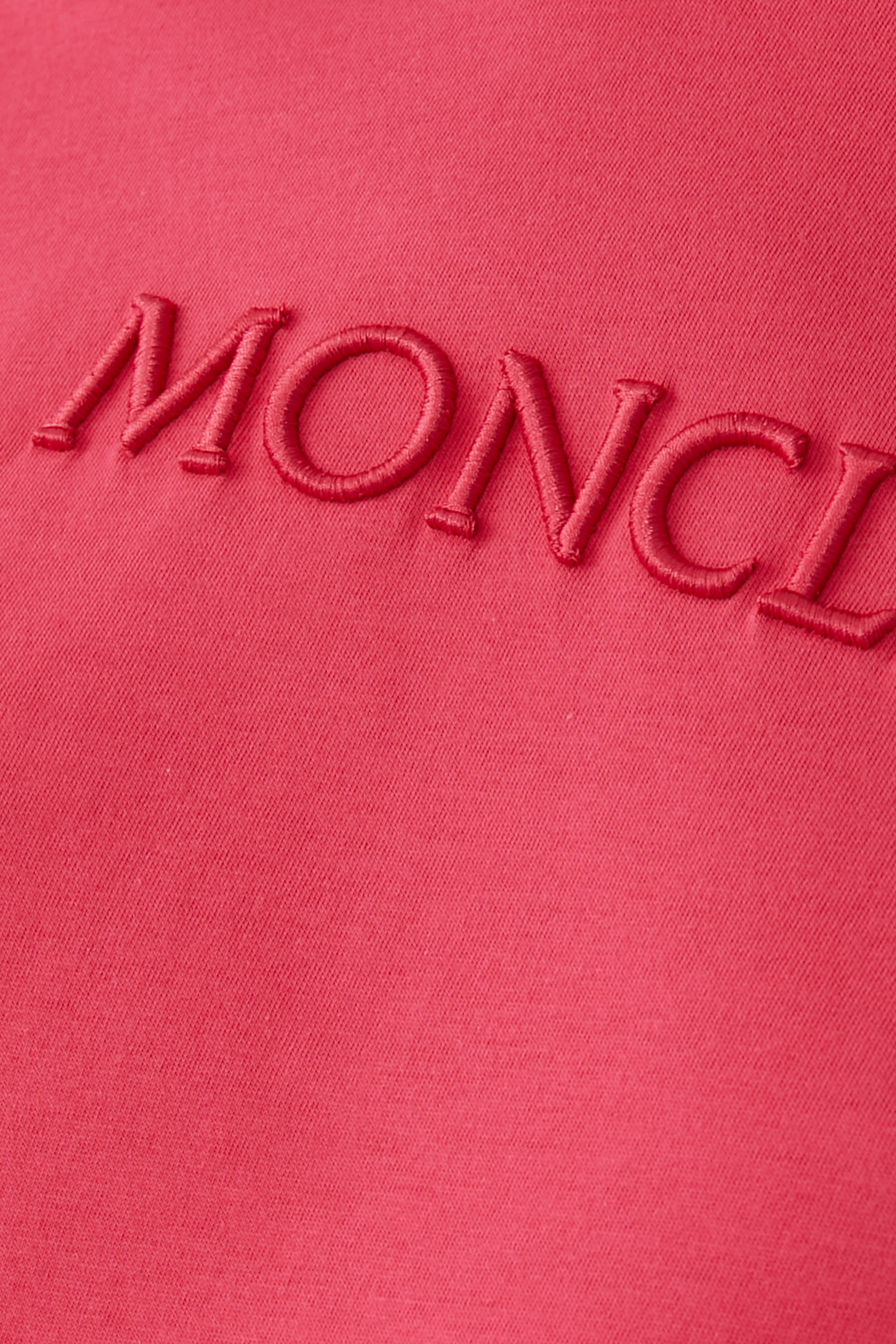 تيشيرت بتطريز بشعار الماركة بتصميم دائري قطن