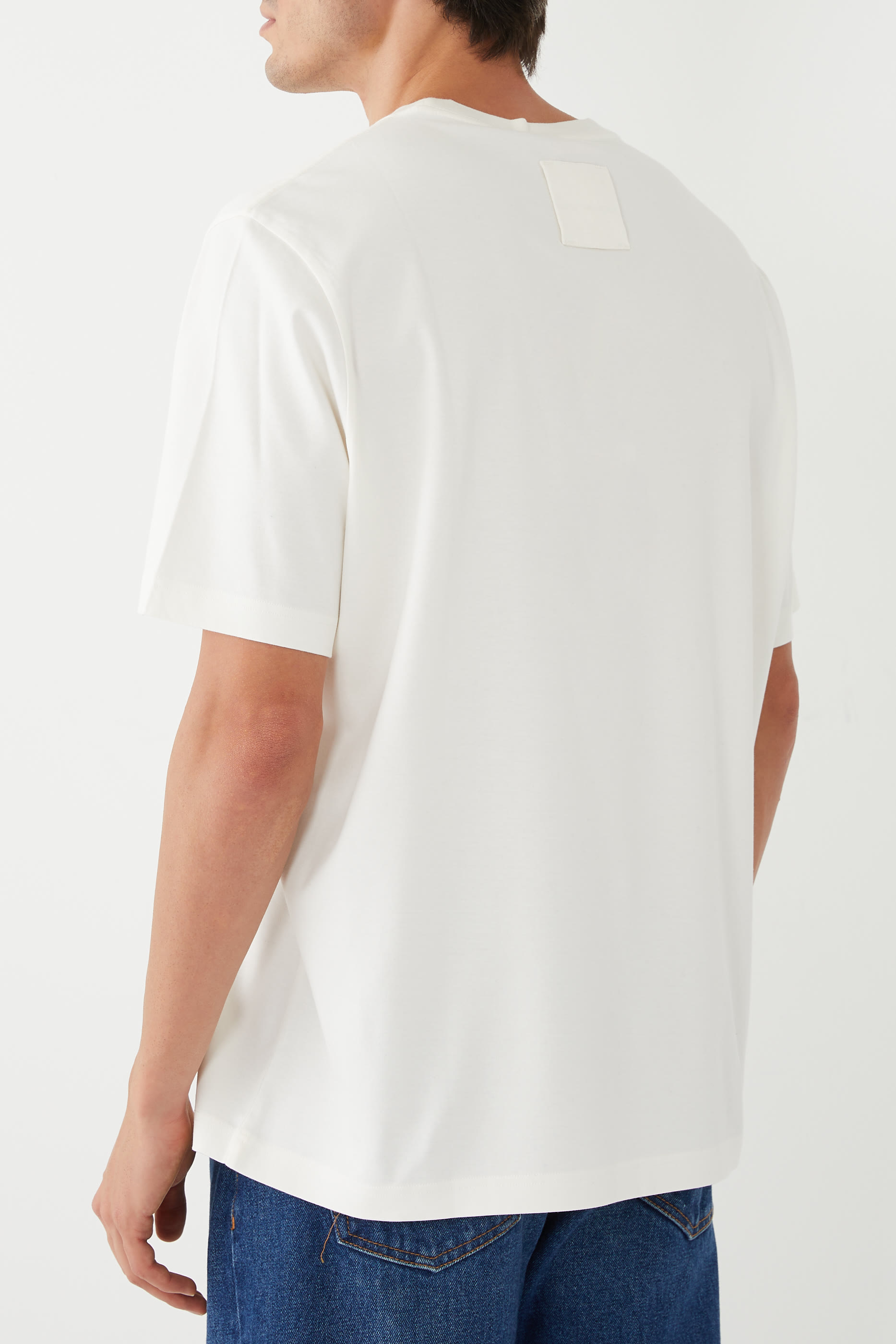 تيشيرت برقعة ثعبان بنمط برسيم بأربع أوراق