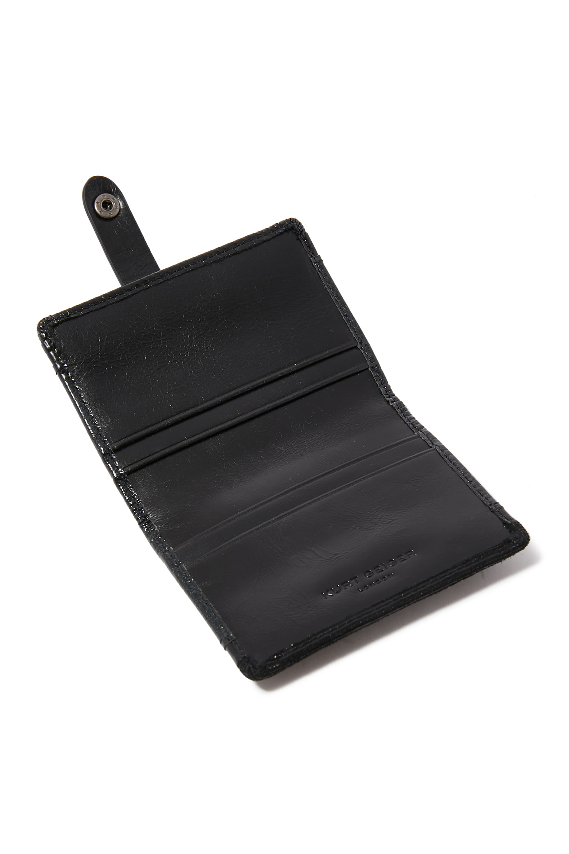 محفظة بفتحات متعددة للبطاقات