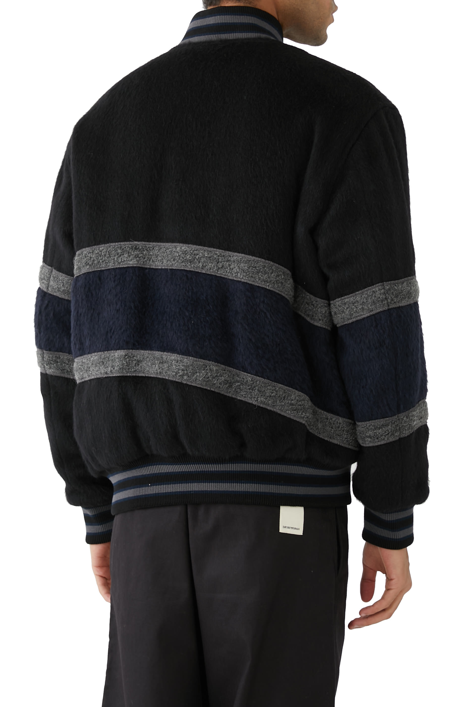 جاكيت بومبر  من التشكيلة المستدامة