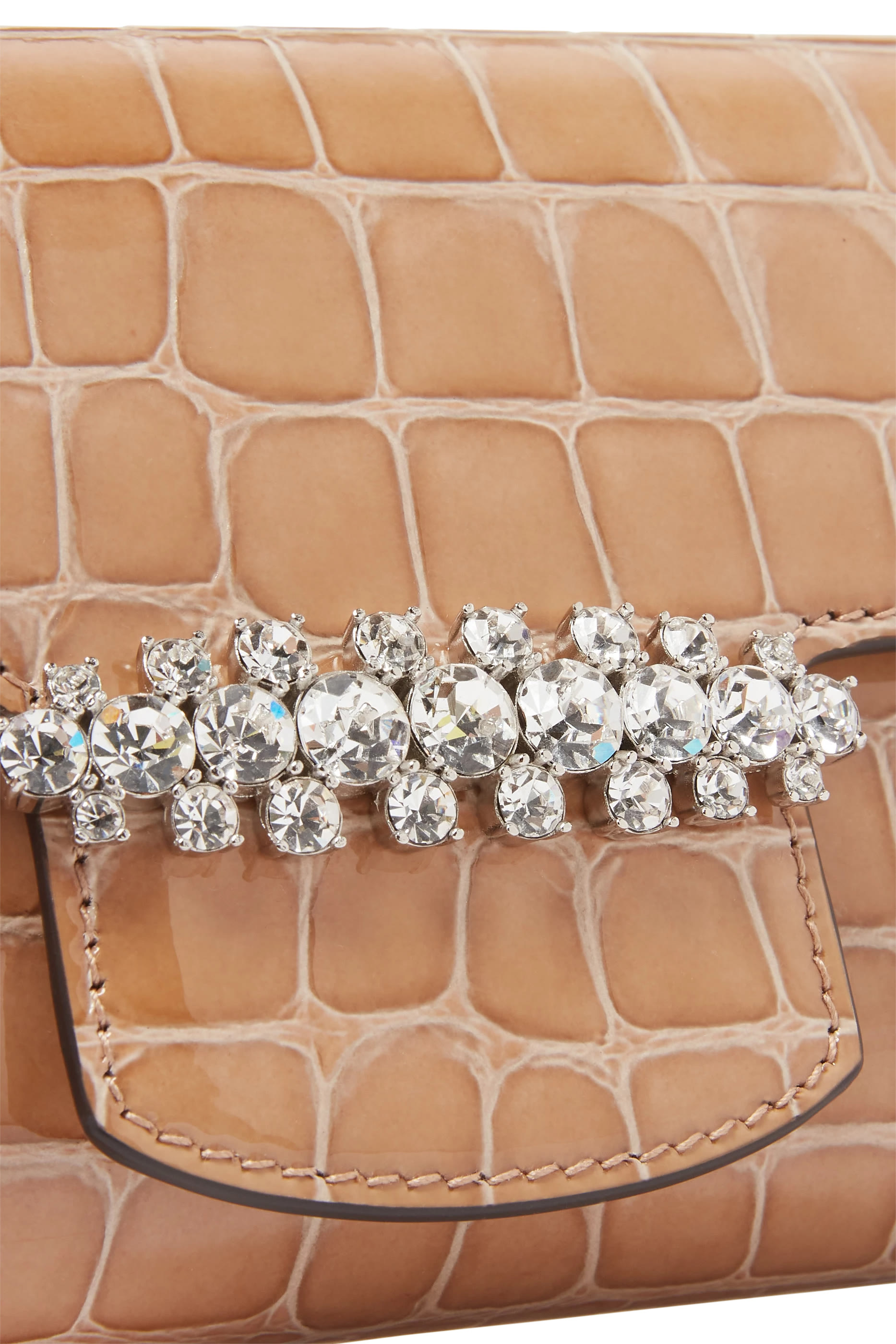 محفظة بينغ بسلسلة