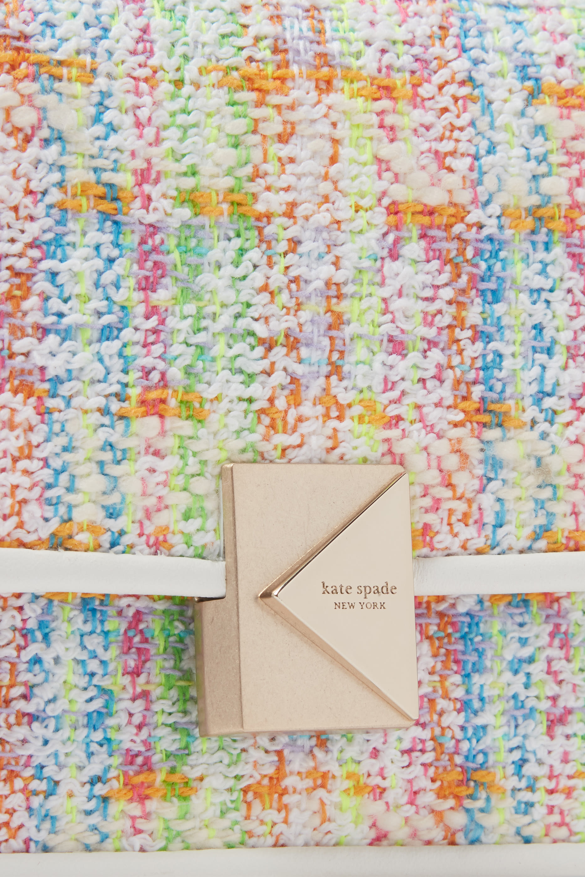 حقيبة كروس بودي ديكو بسلسلة وغطاء قلاب