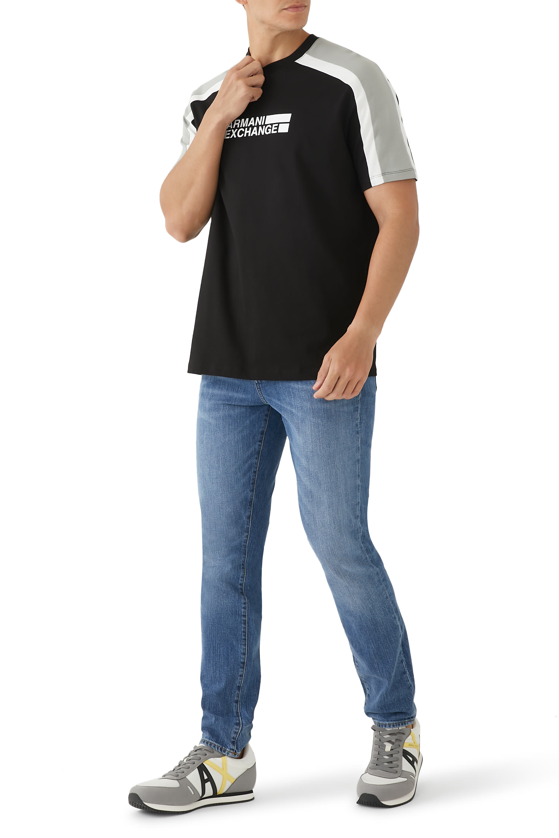 سنيكرز ريو بشعار الماركة