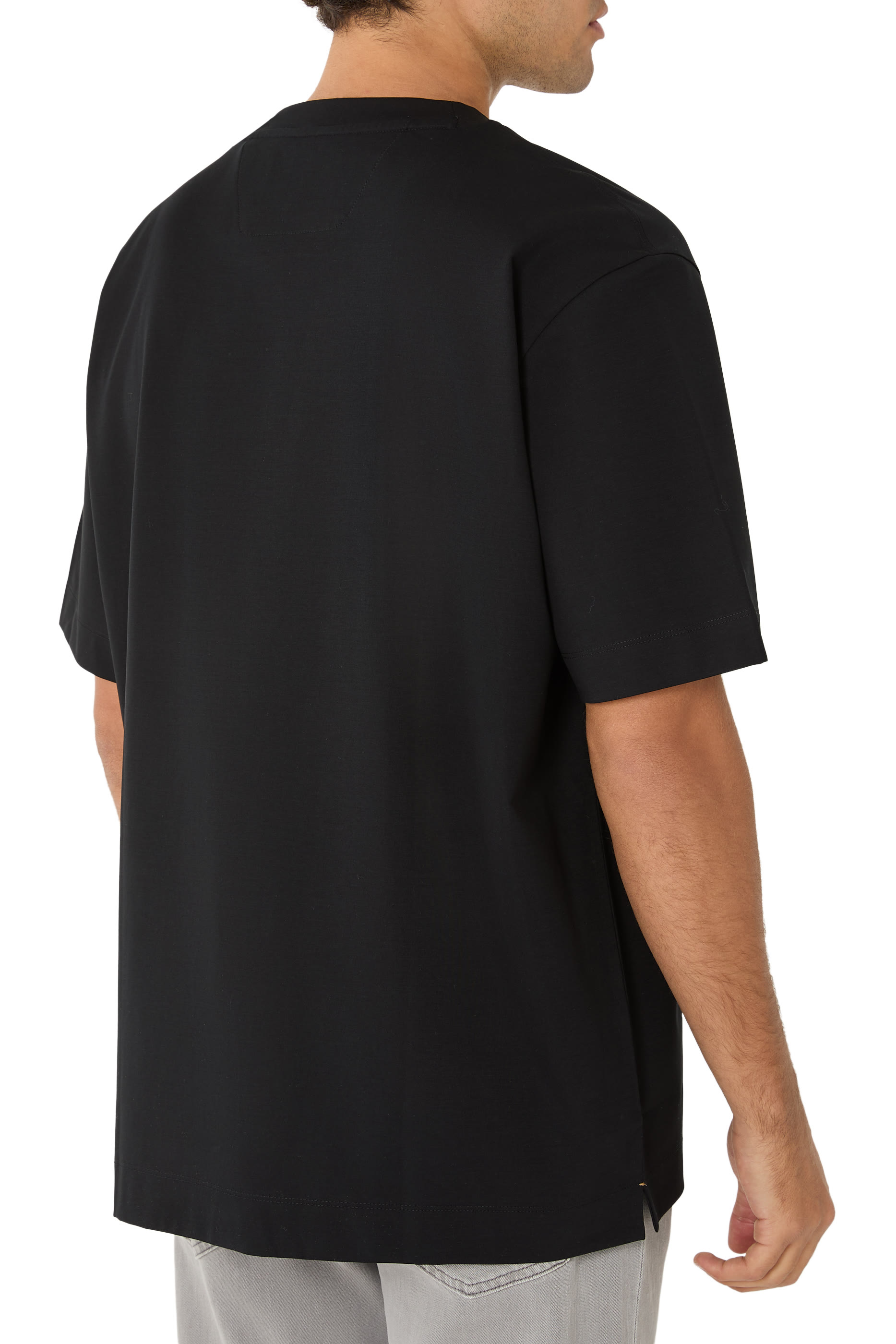 تيشيرت ال-ماكس