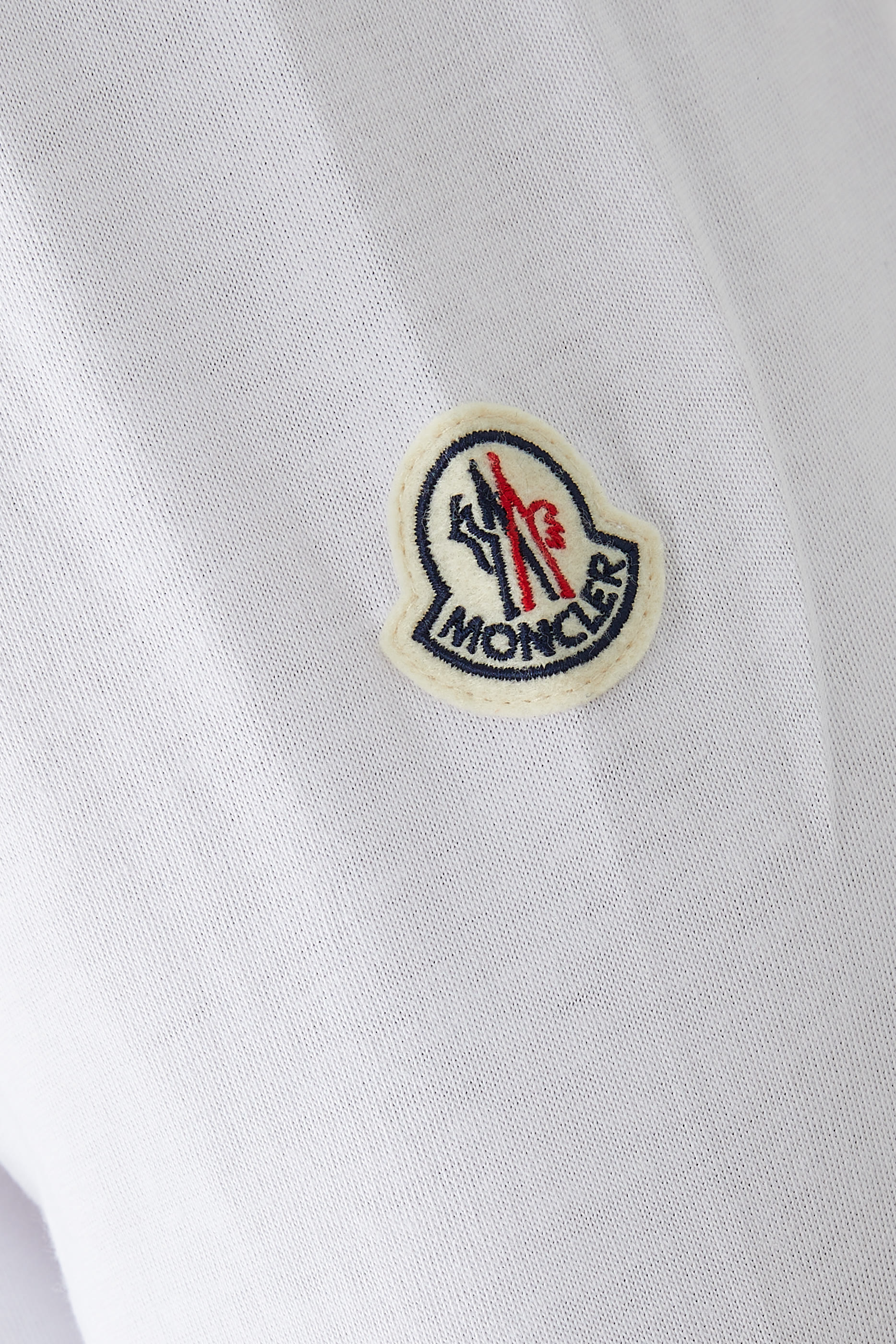 تيشيرت قطن بشعار الماركة