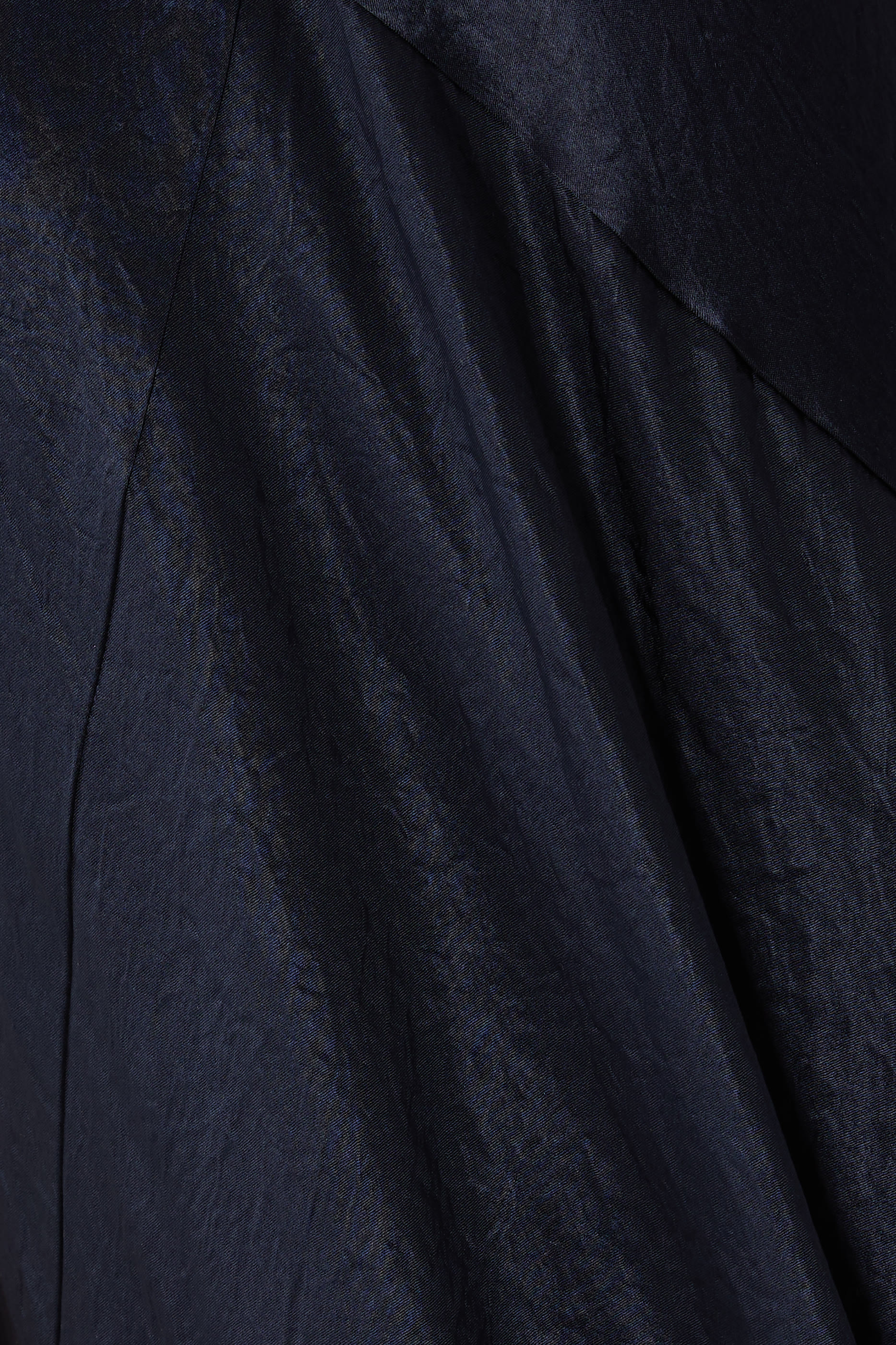 فستان بياقة V ستان بارز الملمس