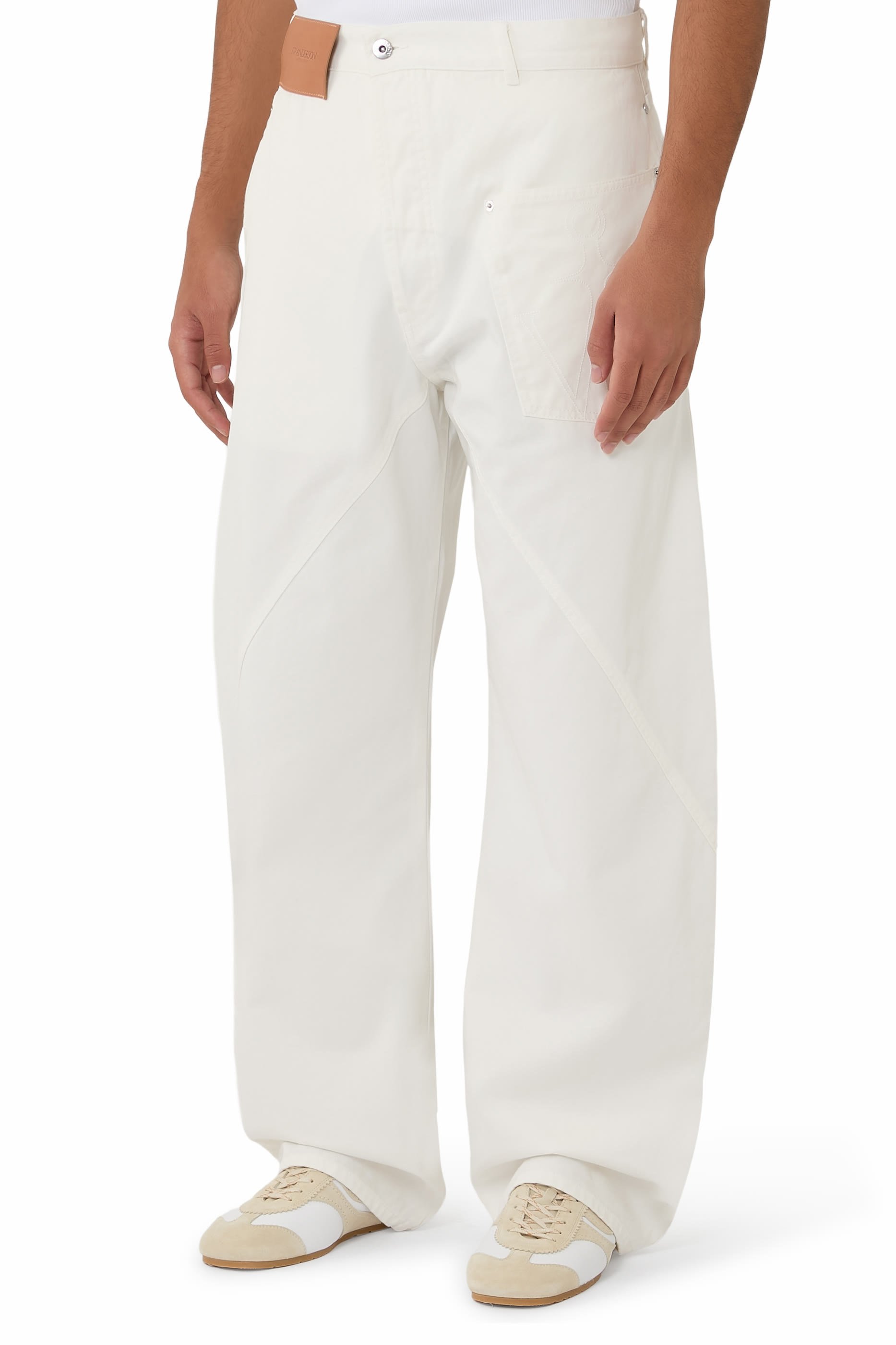 بنطال جينز وورك وير بتصميم مفلوف