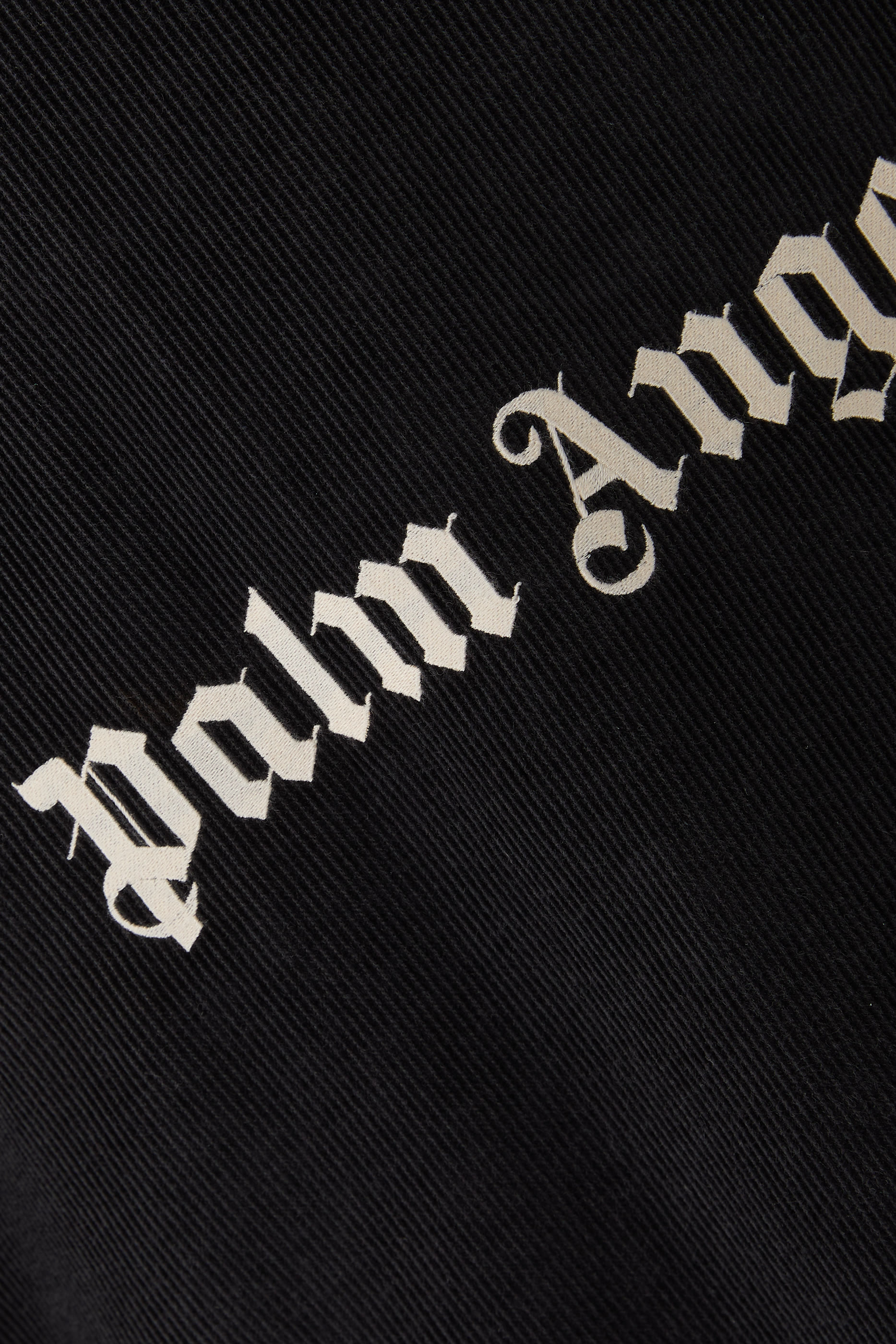 قميص بتصميم جاكيت مزين بشعار الماركة كلاسيكي