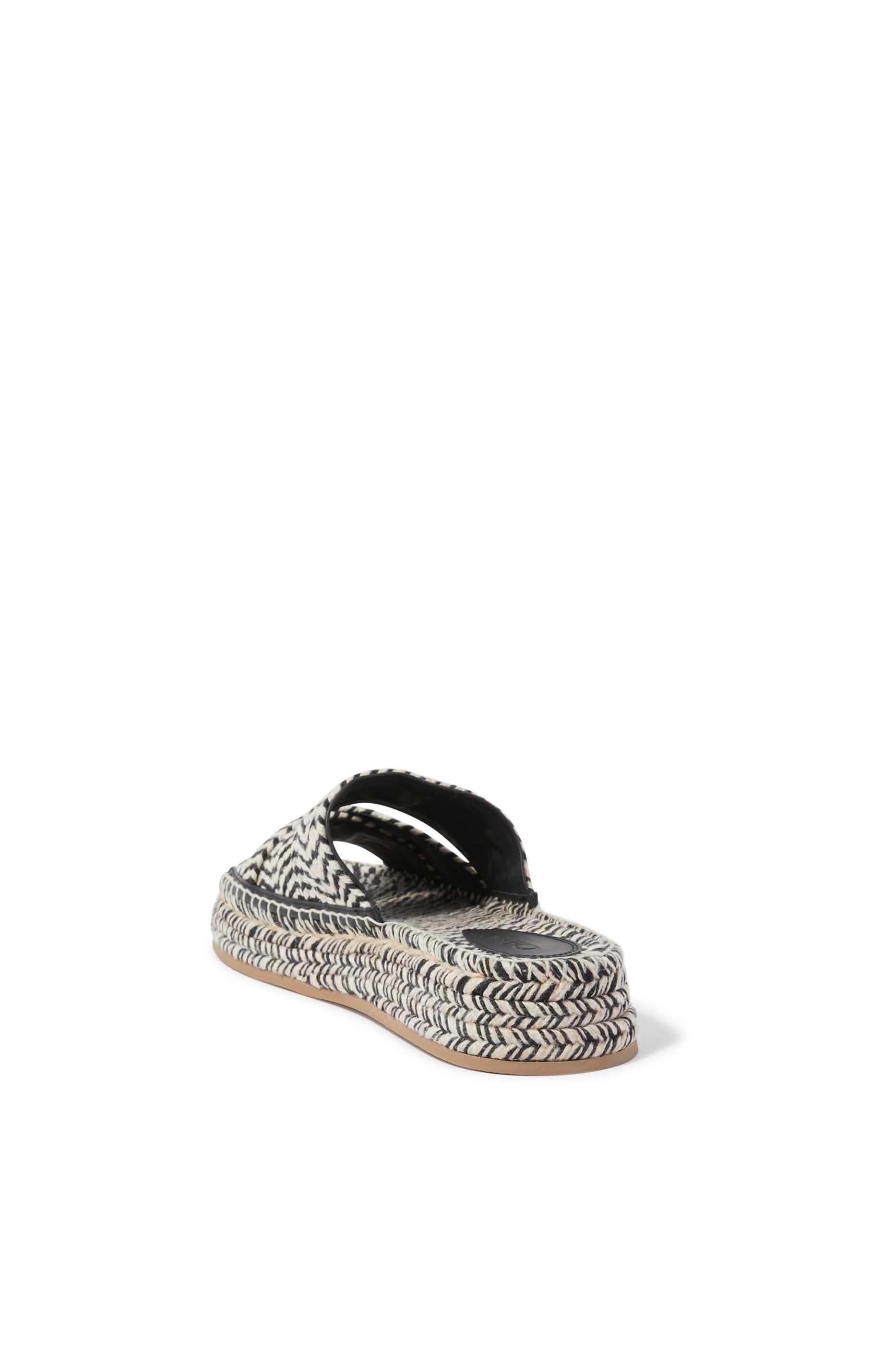 حذاء خفيف ميلا