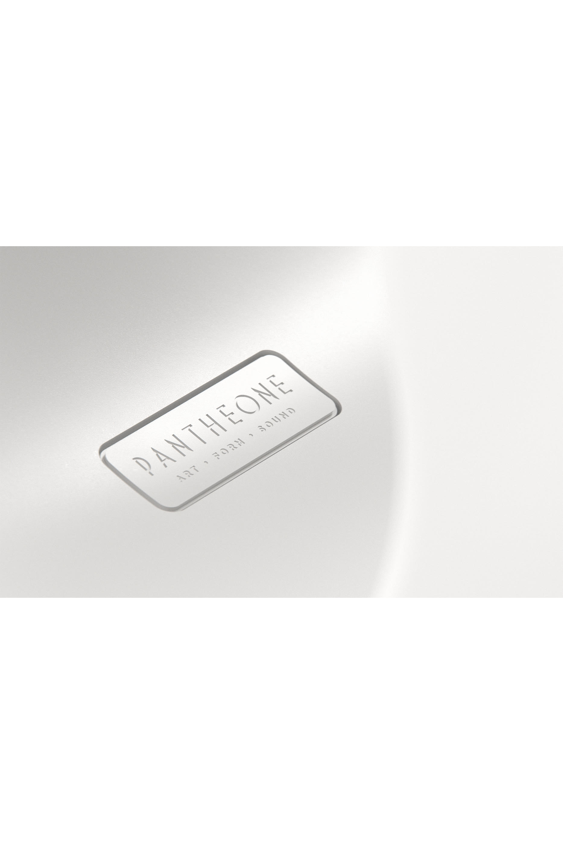 مكبر صوت بانتيون آي