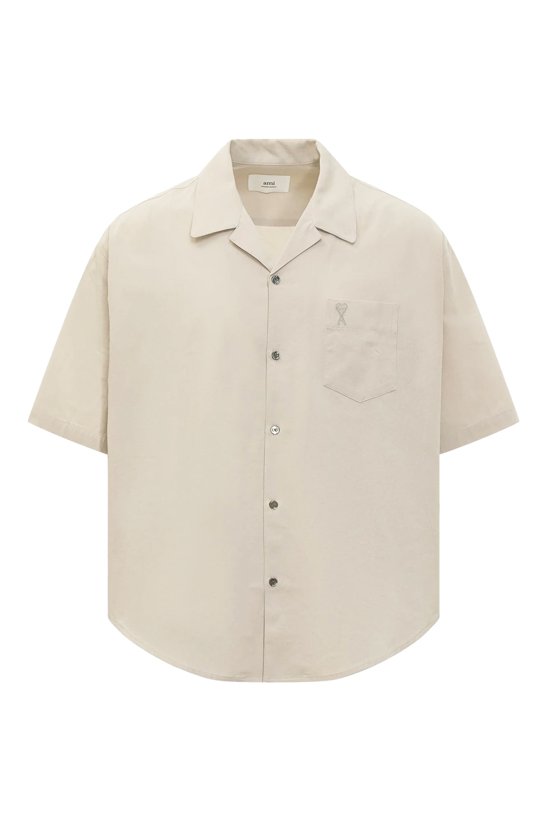 قميص بقصة مربعة