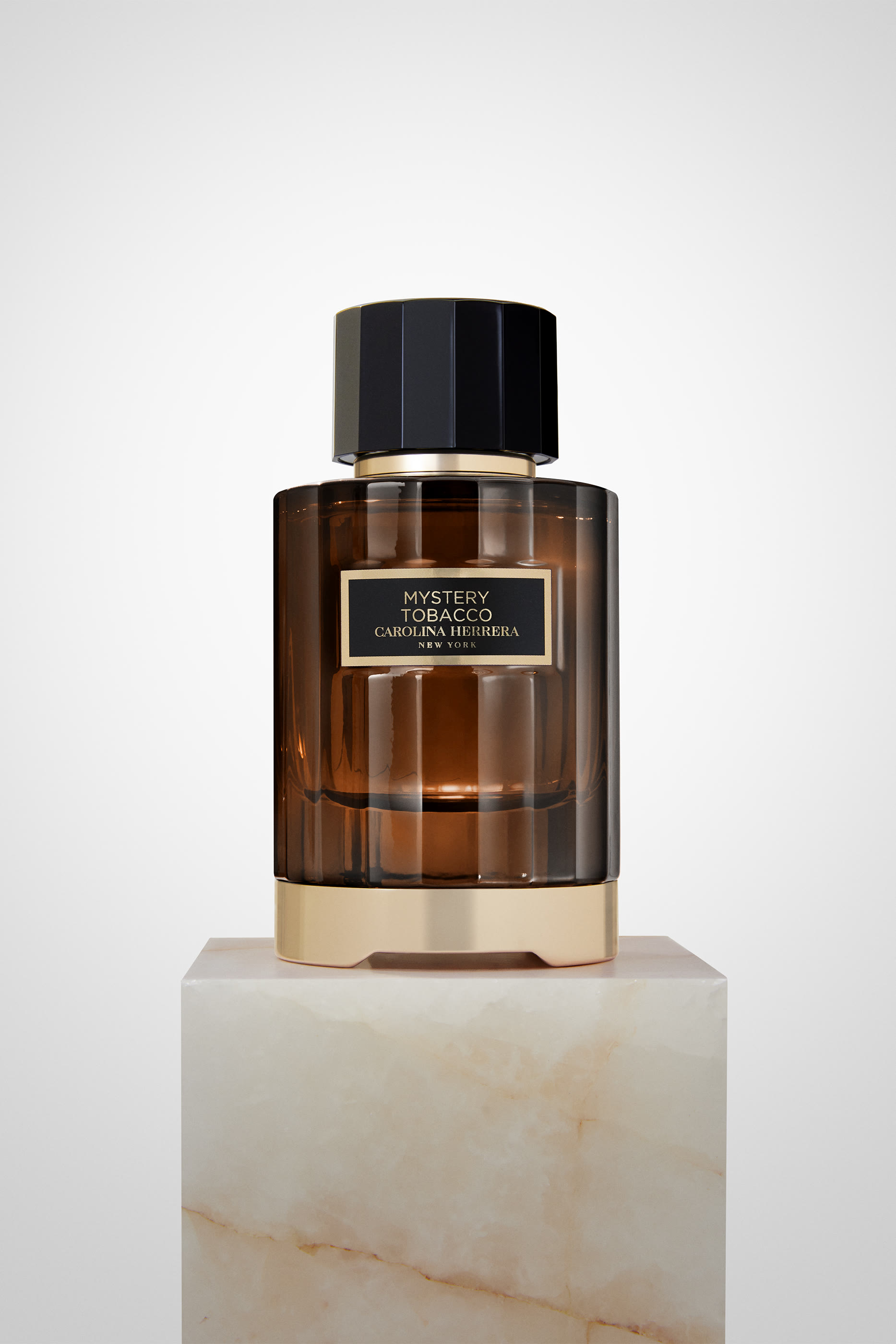 ماء عطر ميستري توباكو