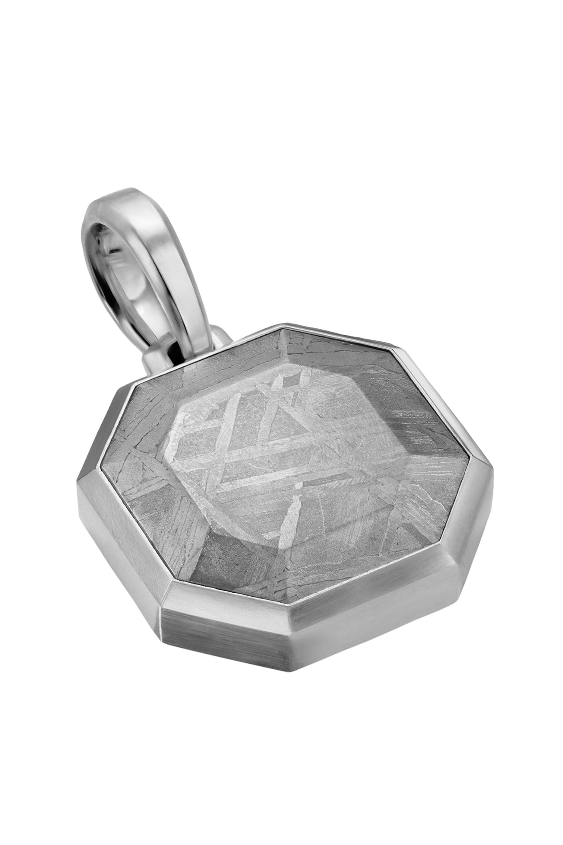 دلاية متعددة الأوجه مرصعة بحجر نيزك، فضة استرلينية