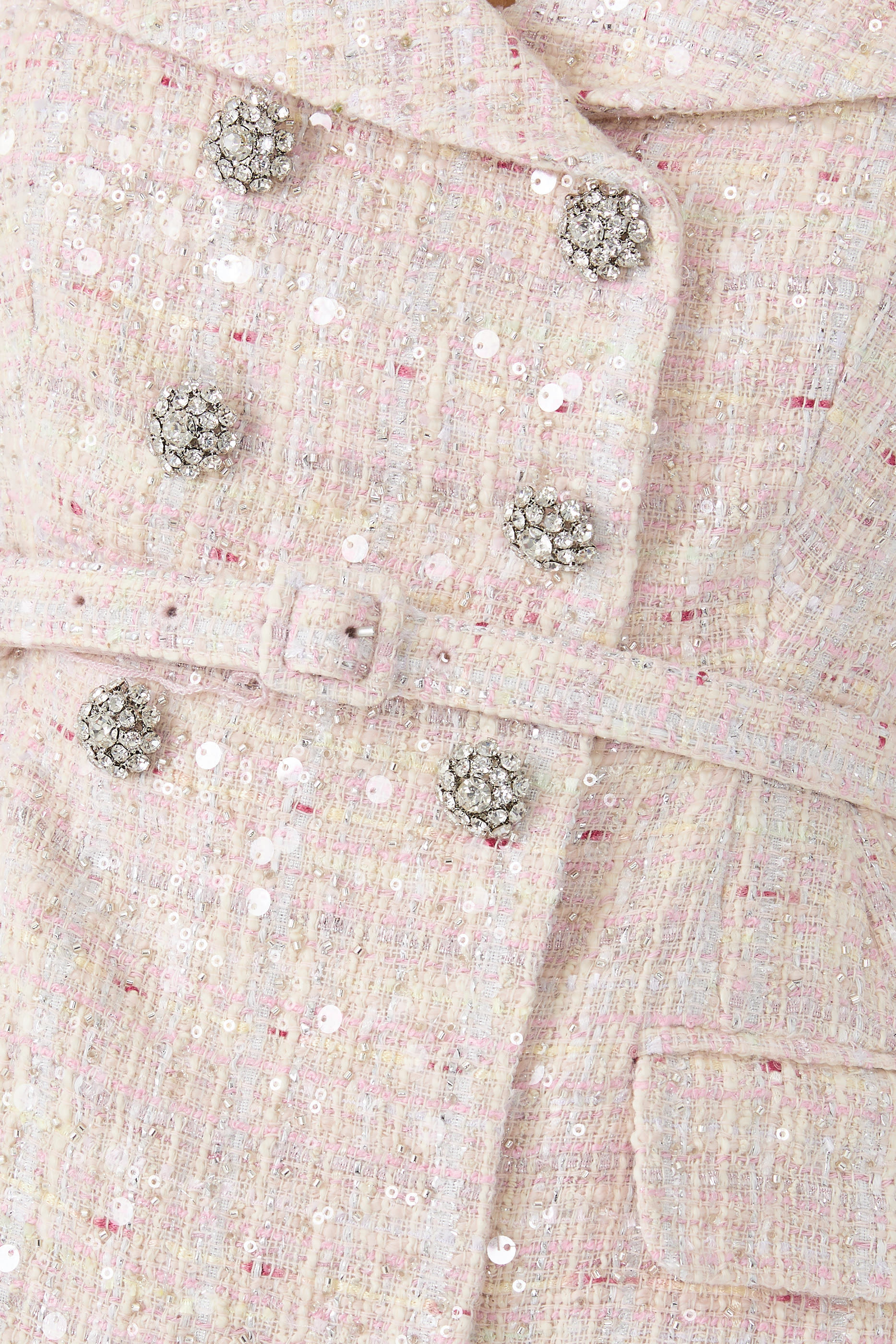 فستان طويل مطرز بترتر بوكليه