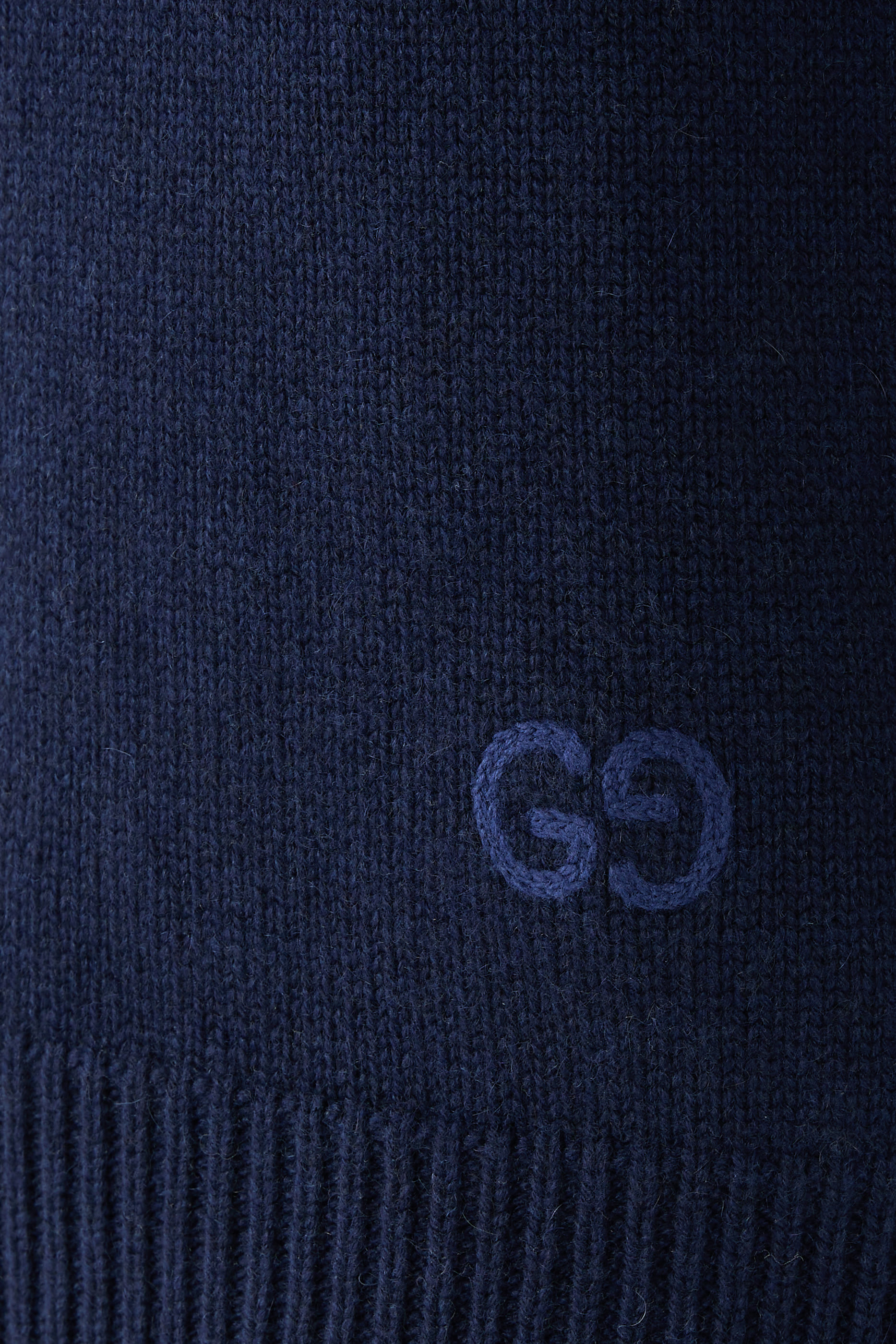 كنزة بياقة عالية كشمير