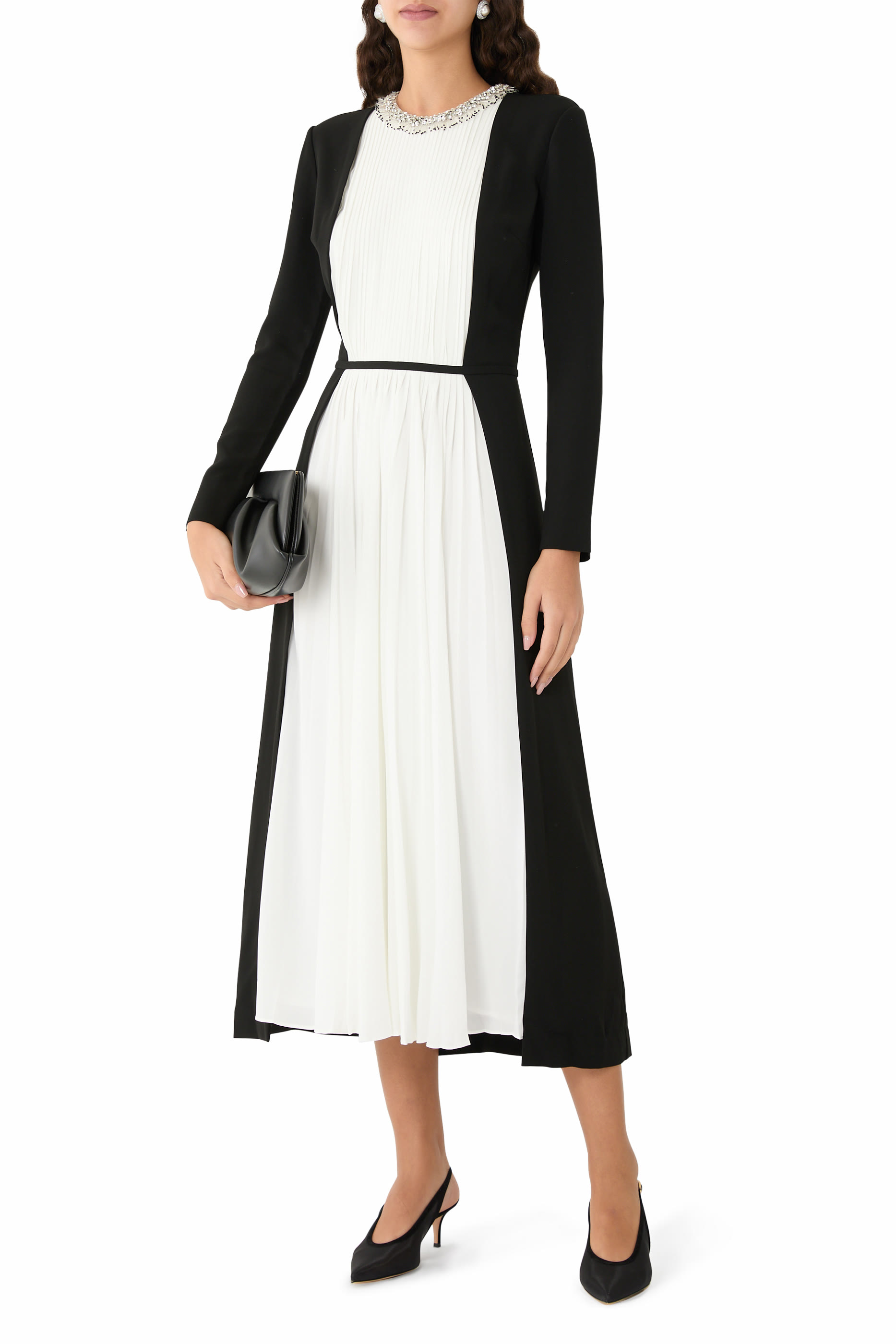 حذاء كلاسيك أسنت 55 بسير خلفي