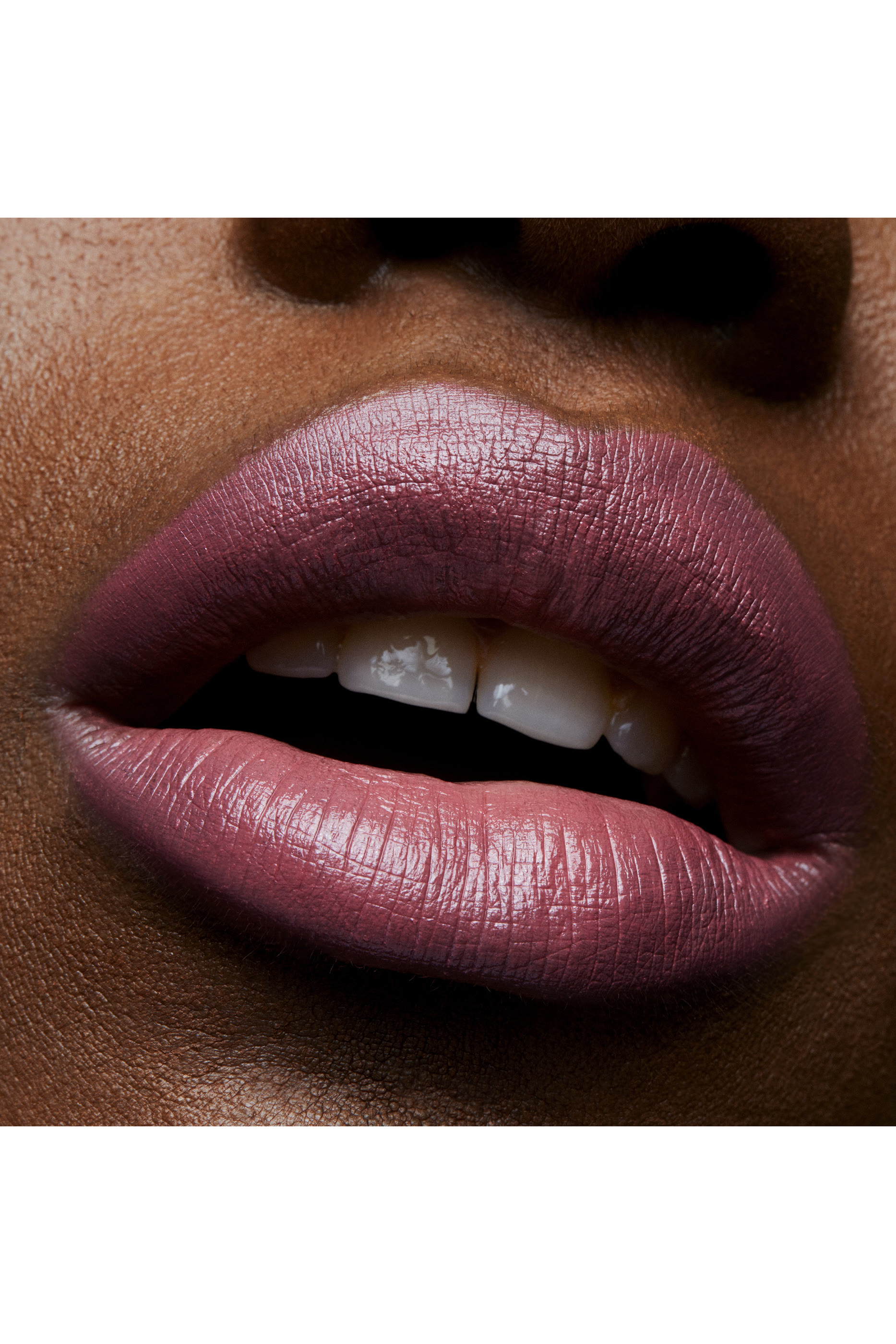 أحمر شفاه حريري