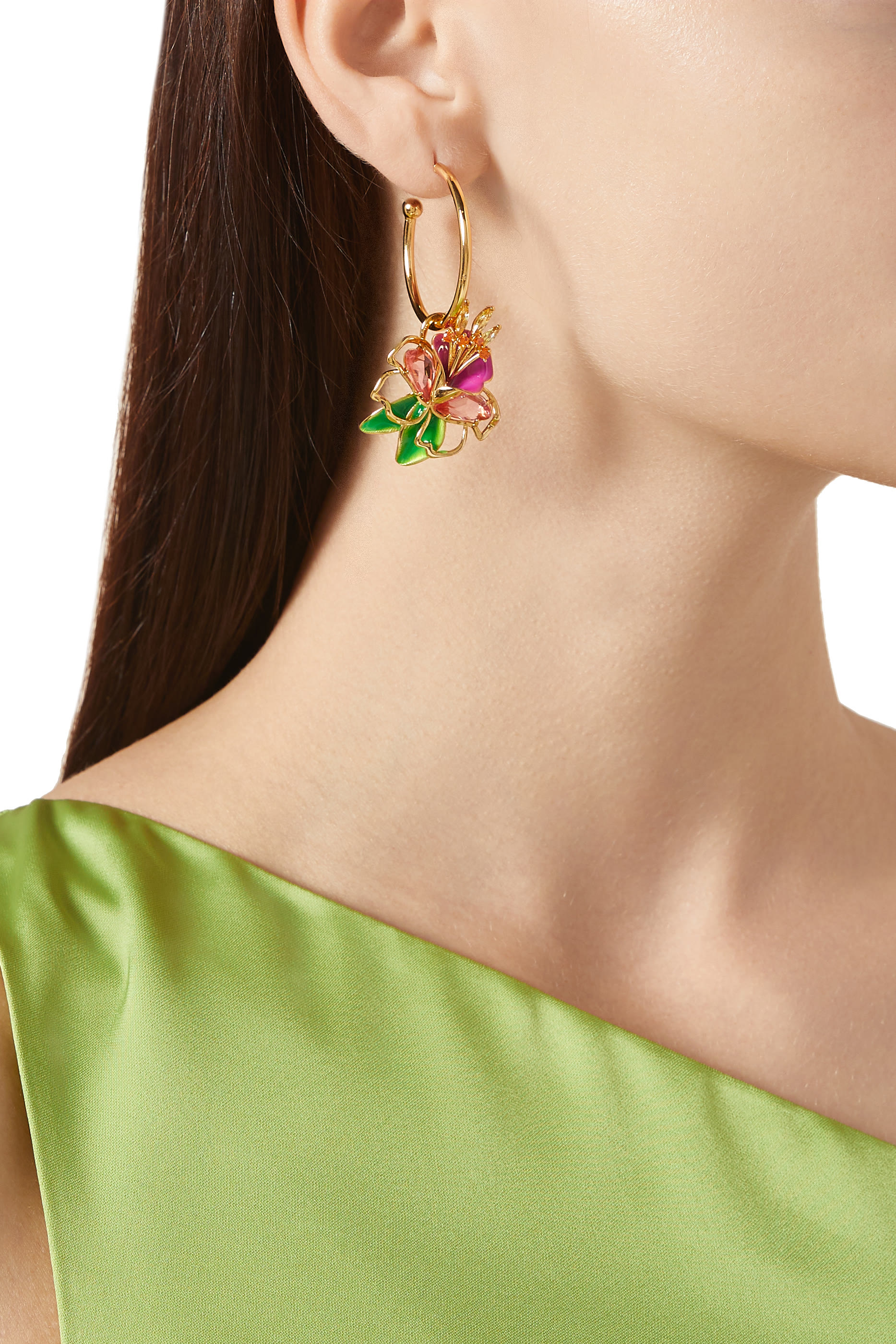 أقراط دائرية باردايس بمشابك تيتانيوم وحلي بتصميم زهور مزينة بالمينا وأحجار زجاجية وأحجار زركونيا مكعبة، معدن مطلي