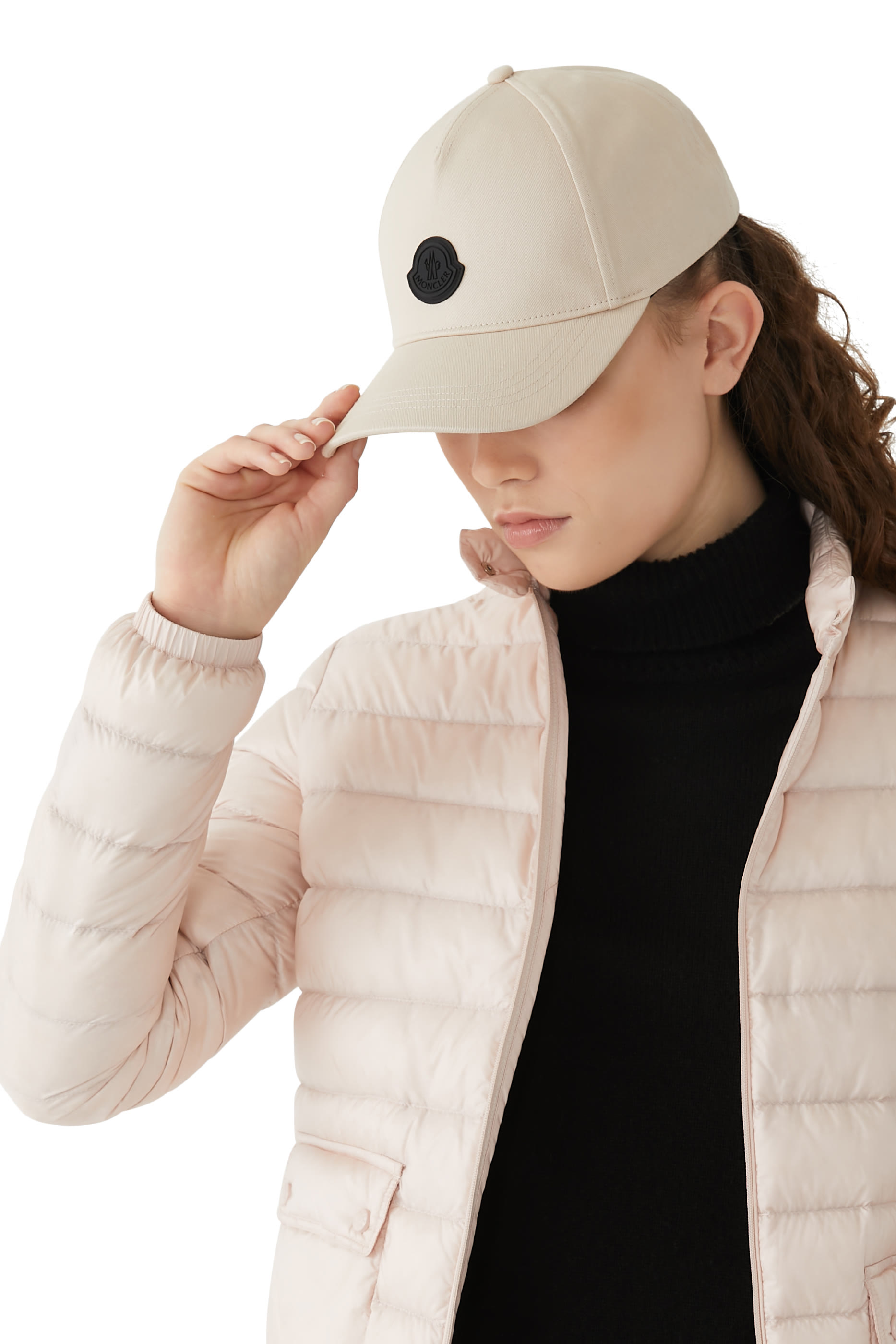 كاب بيسبول بشعار الماركة