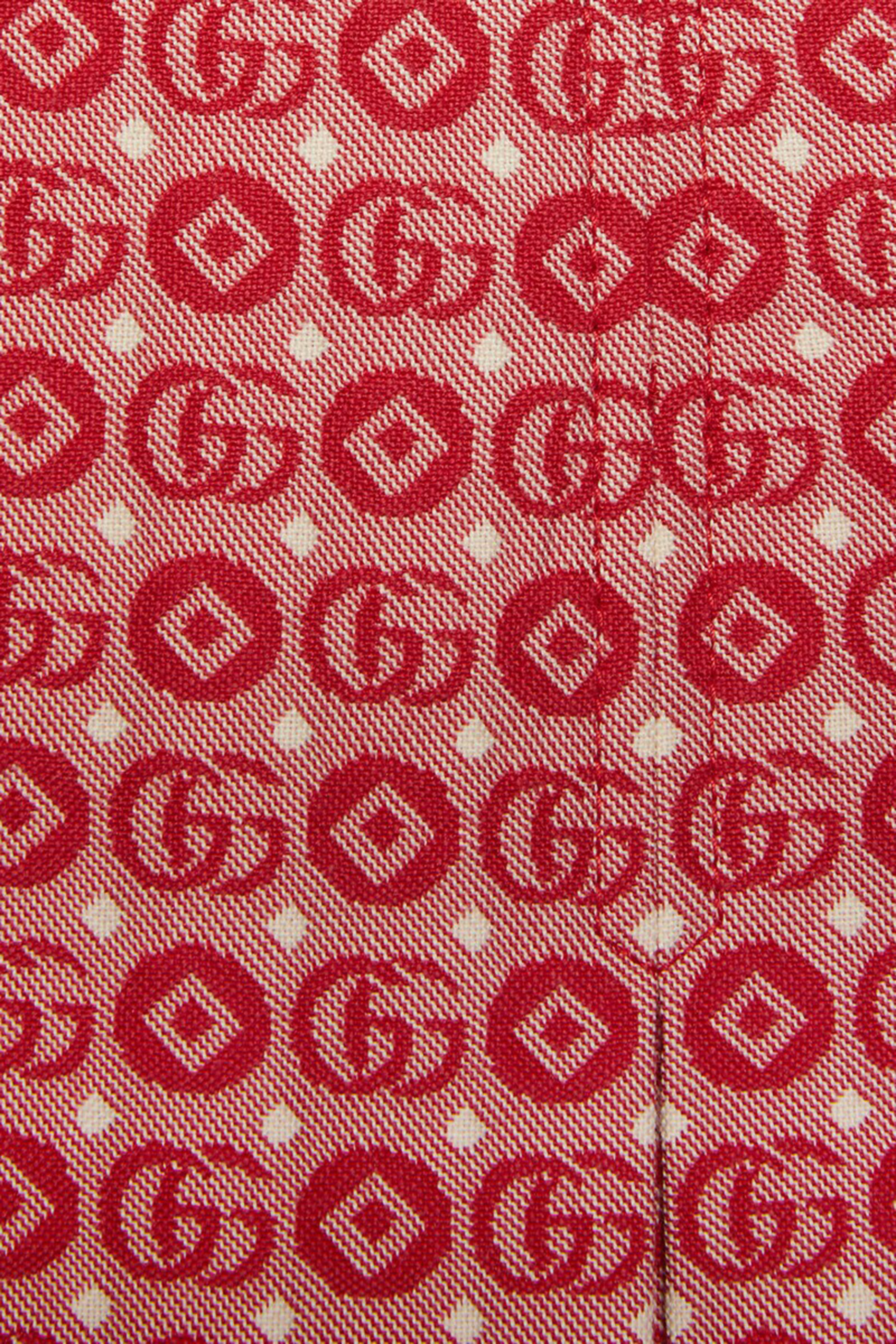 تنورة قصيرة جاكار بنقشة حروف الماركة