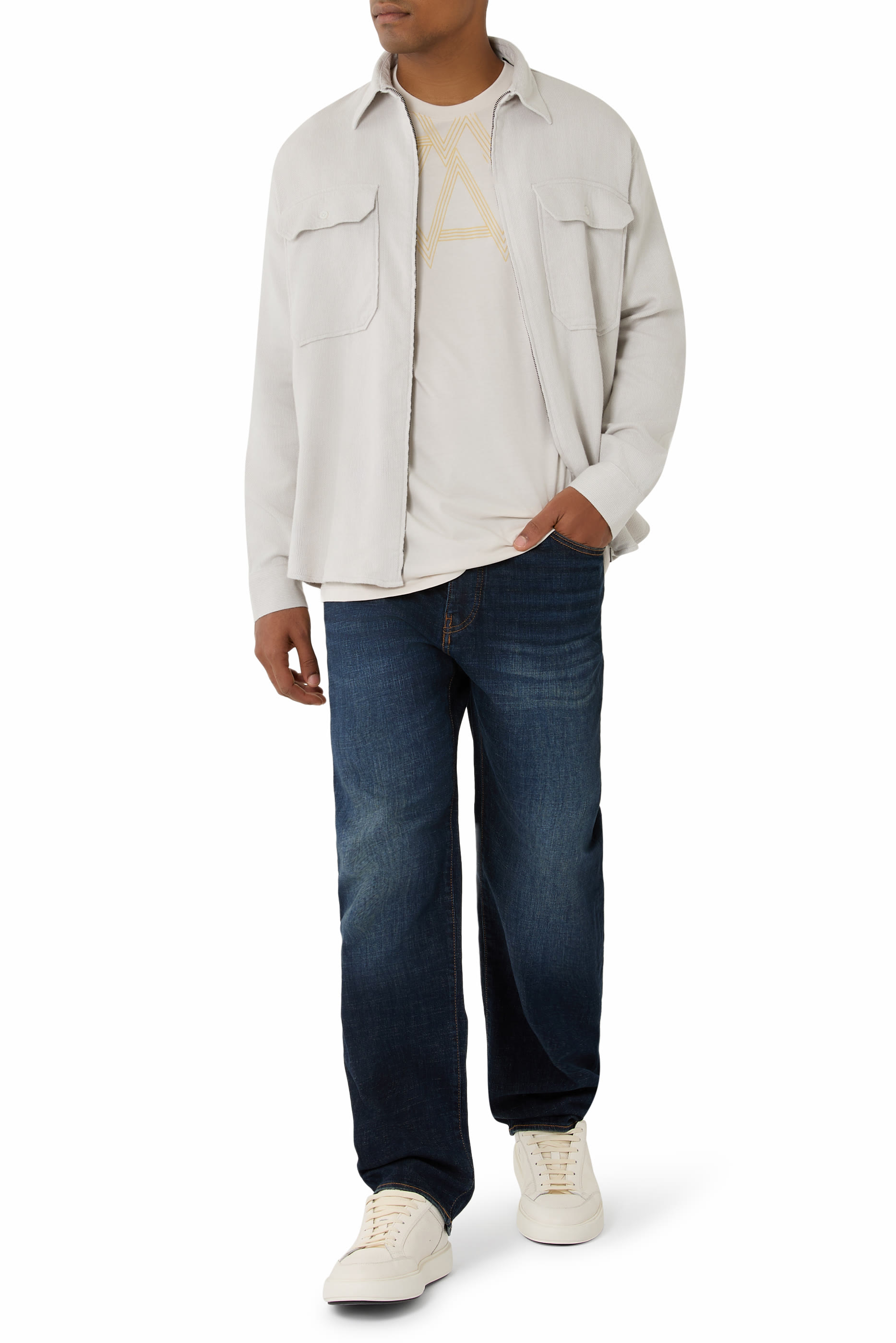 قميص بسحاب وجيوب أمامية