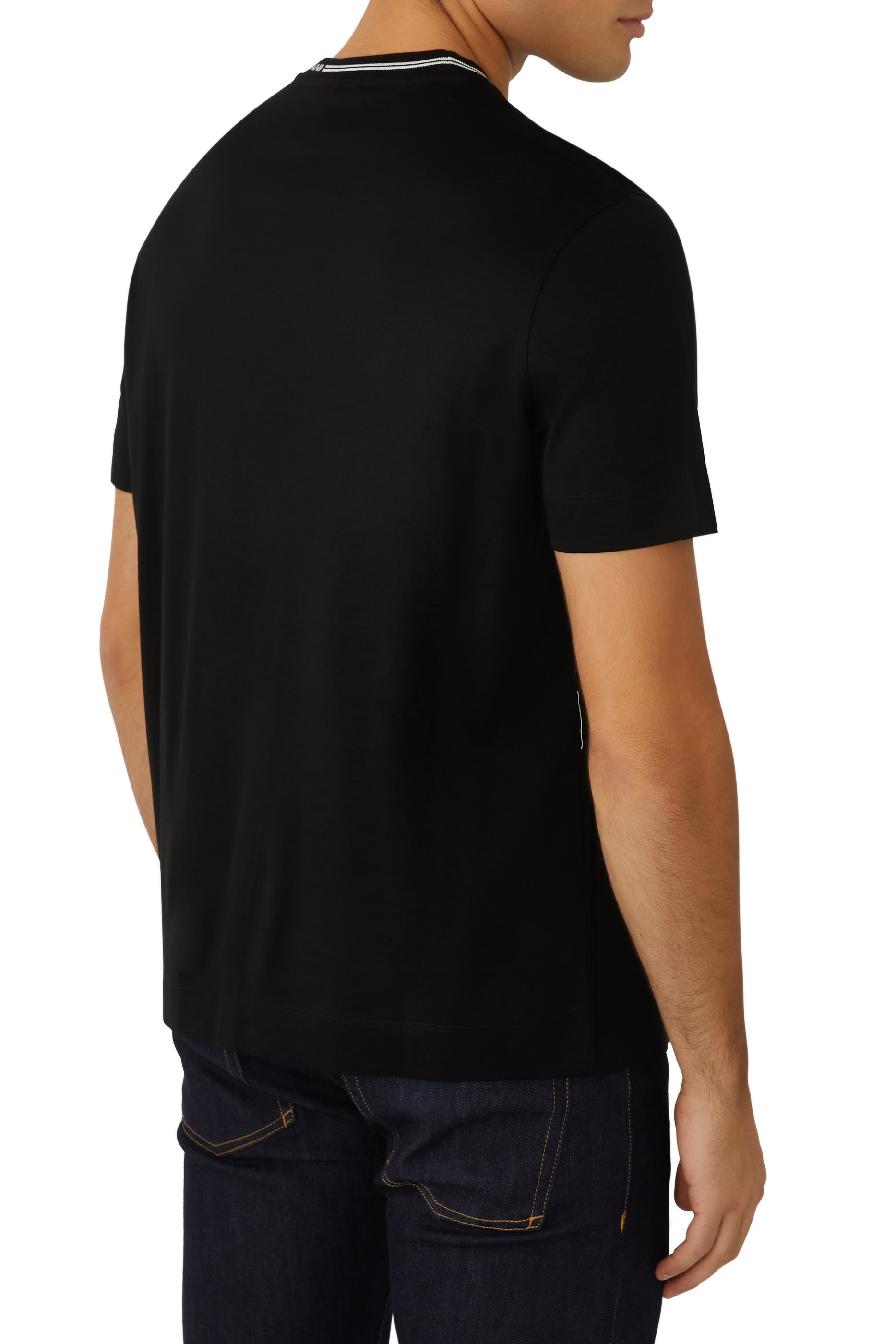 تيشيرت بشعار الماركة جرسيه