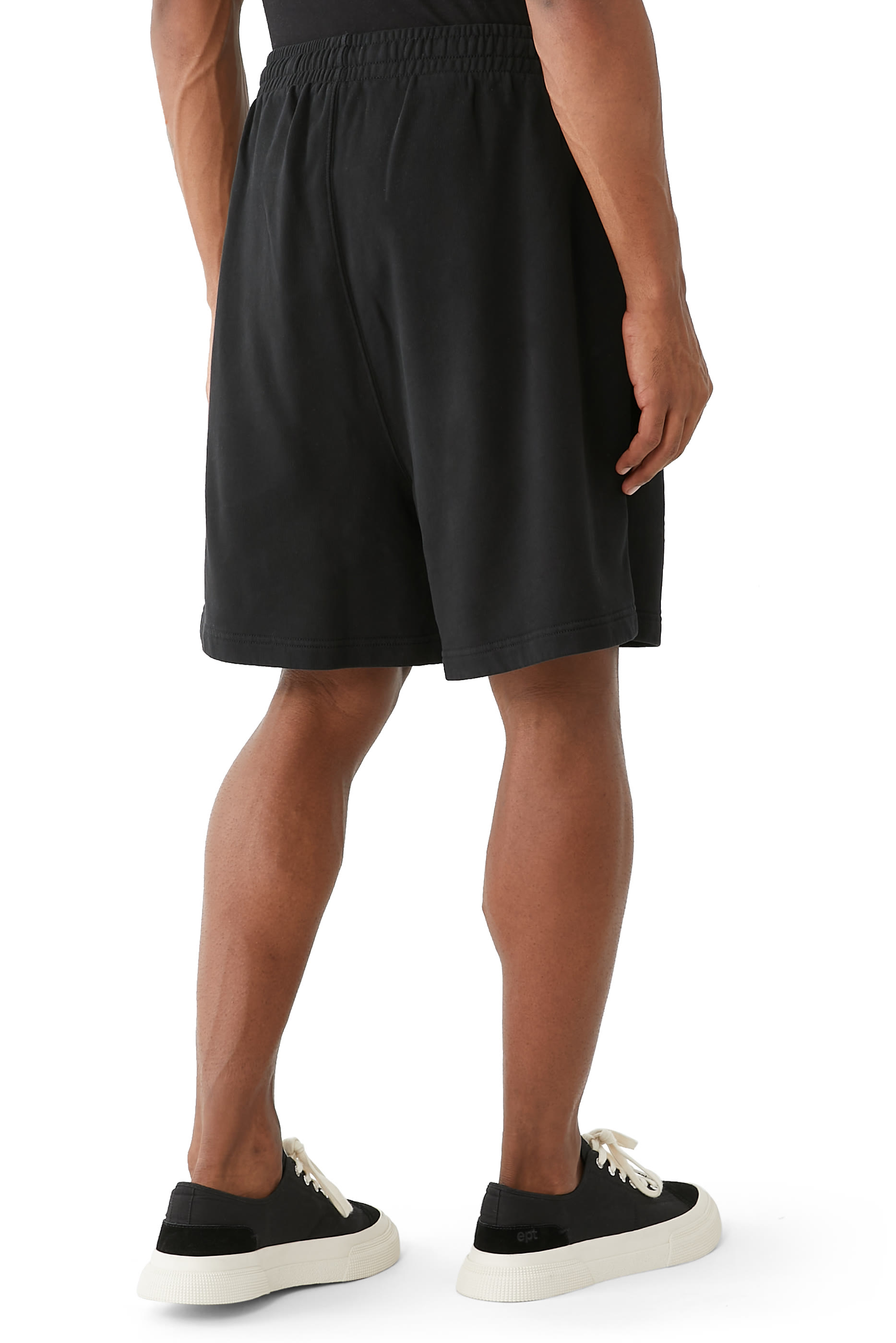 بنطال رياضي كومفي بشعار الماركة