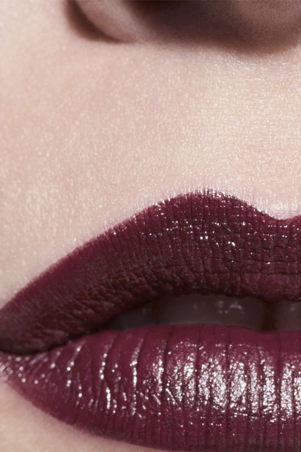 مرطِّب و ملون للشفاه ROUGE ALLURE