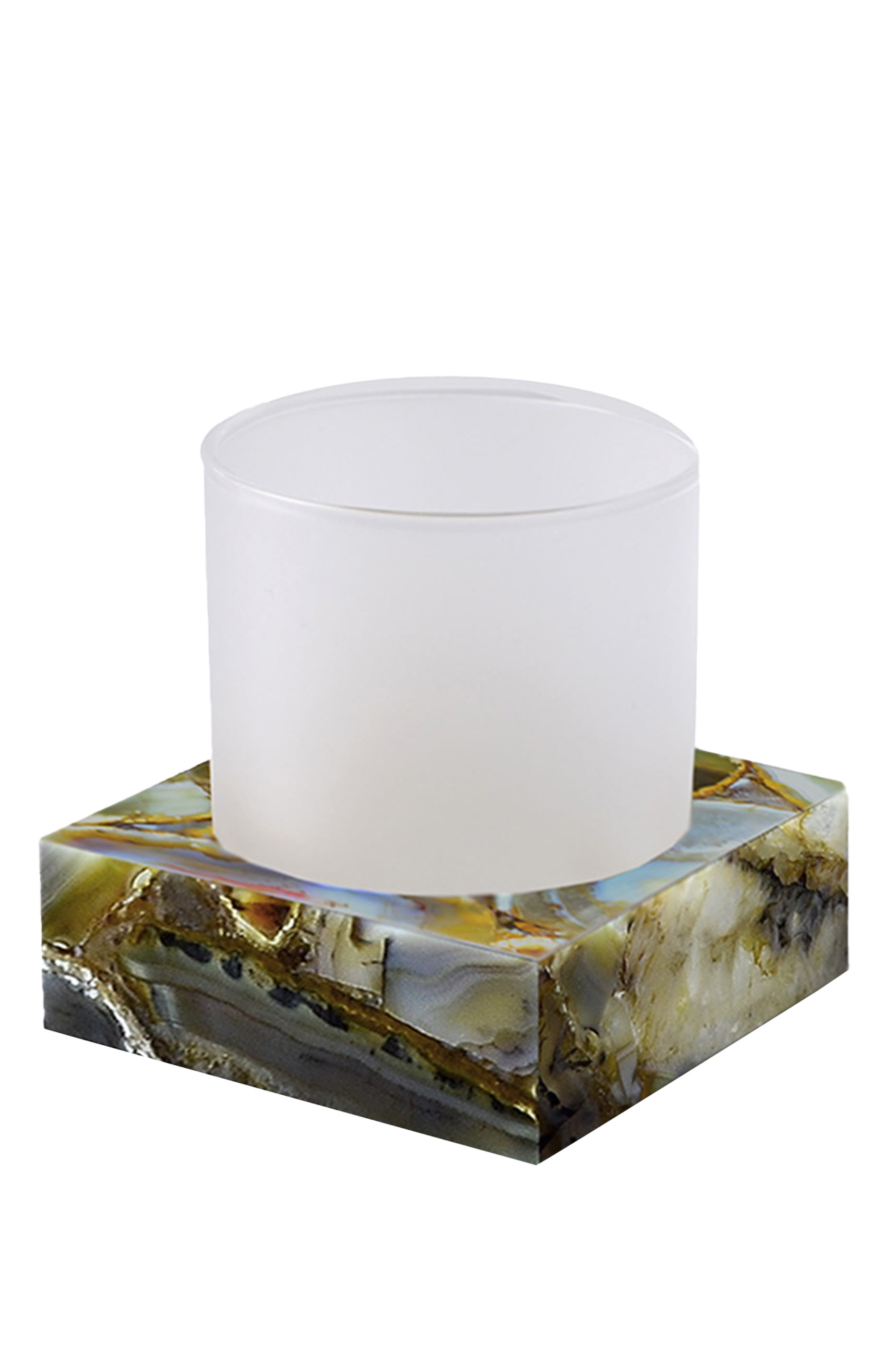 كوب من حجر العقيق شبه الكريم