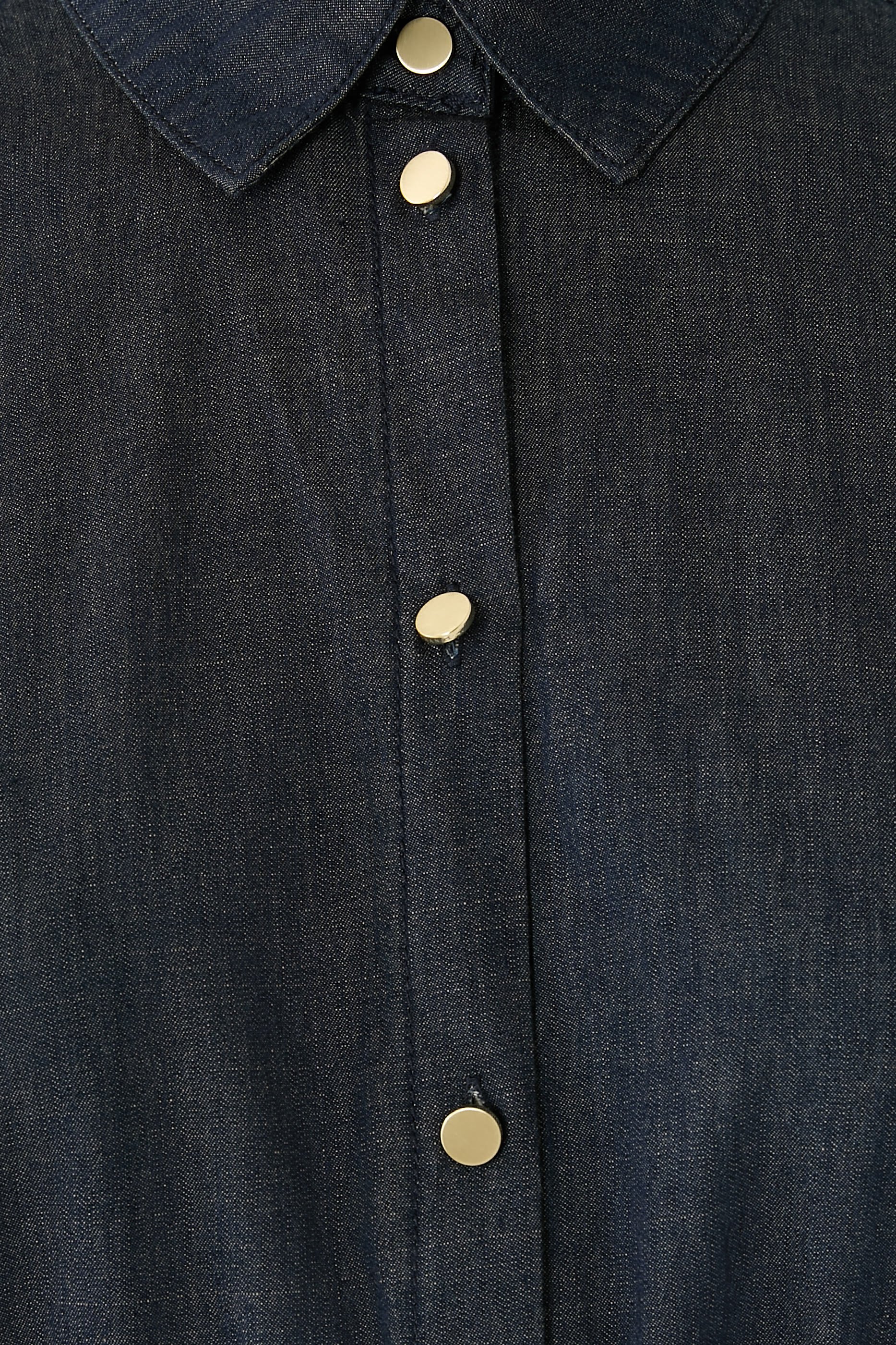 فستان متوسط الطول بأزرار للإغلاق