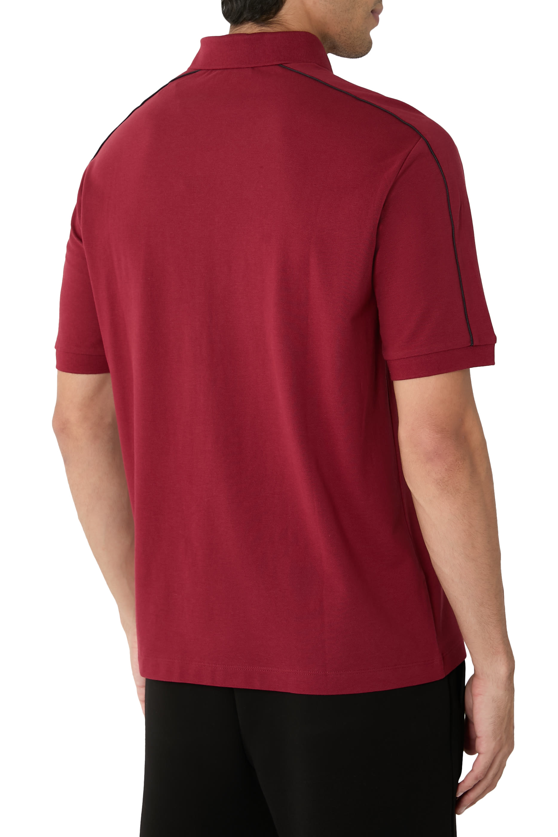 قميص بولو بتصميم جامعي