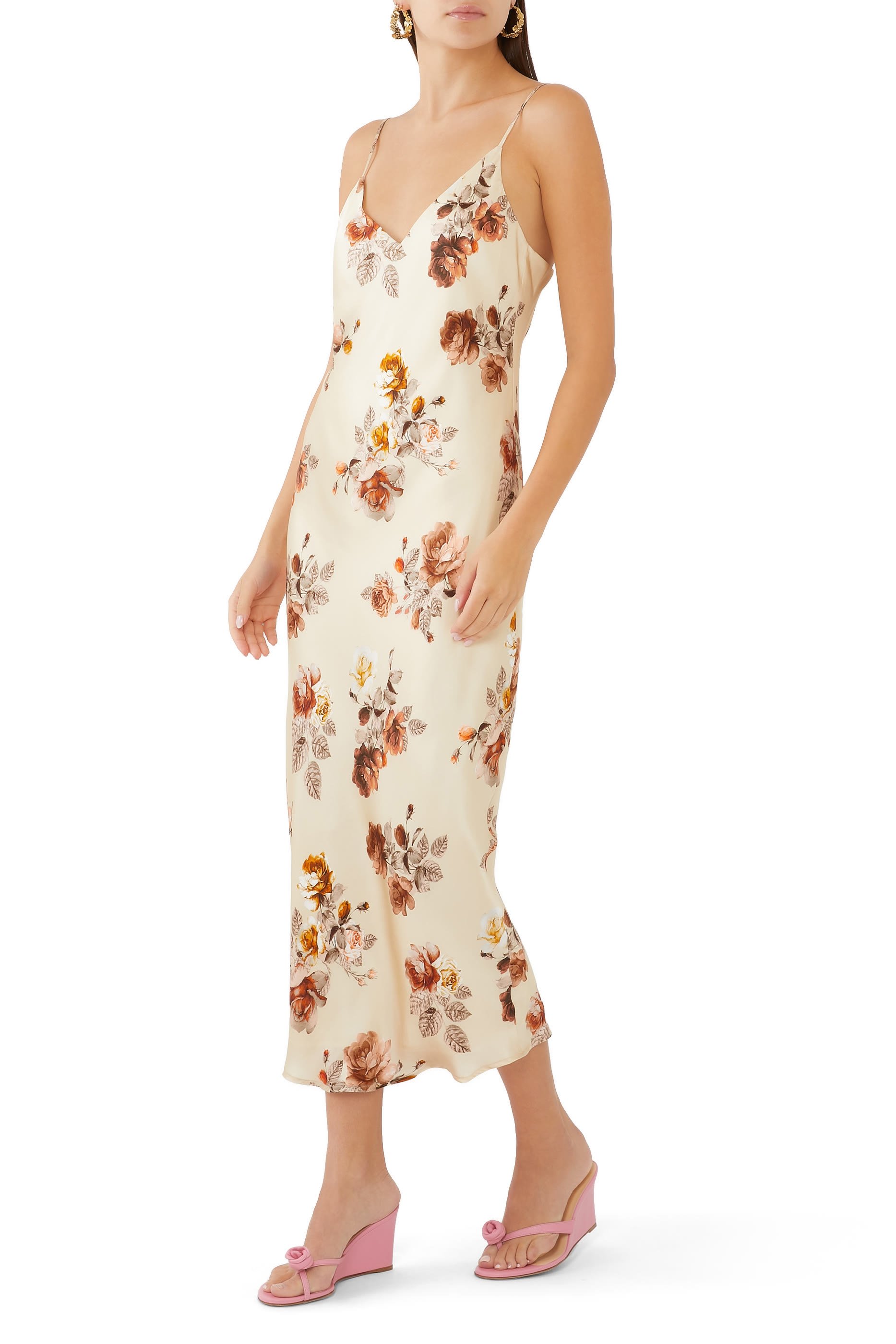 فستان سيريدي سهل الارتداء متوسط ​​الطول بنقشة ورود بلون مماثل