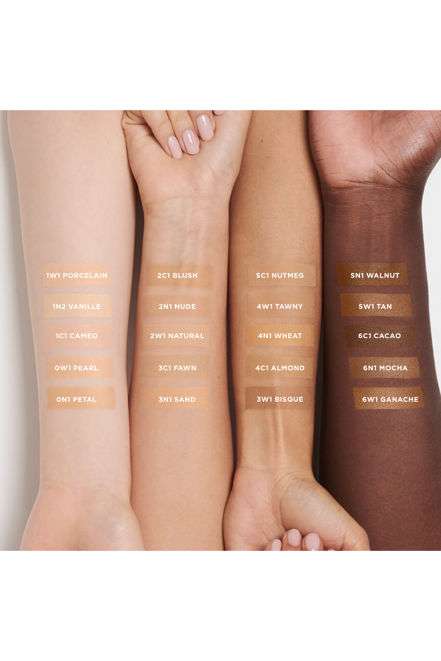 مرطب بشرة طبيعي ملون وخالٍ من الزيوت مع عامل الحماية SPF 20