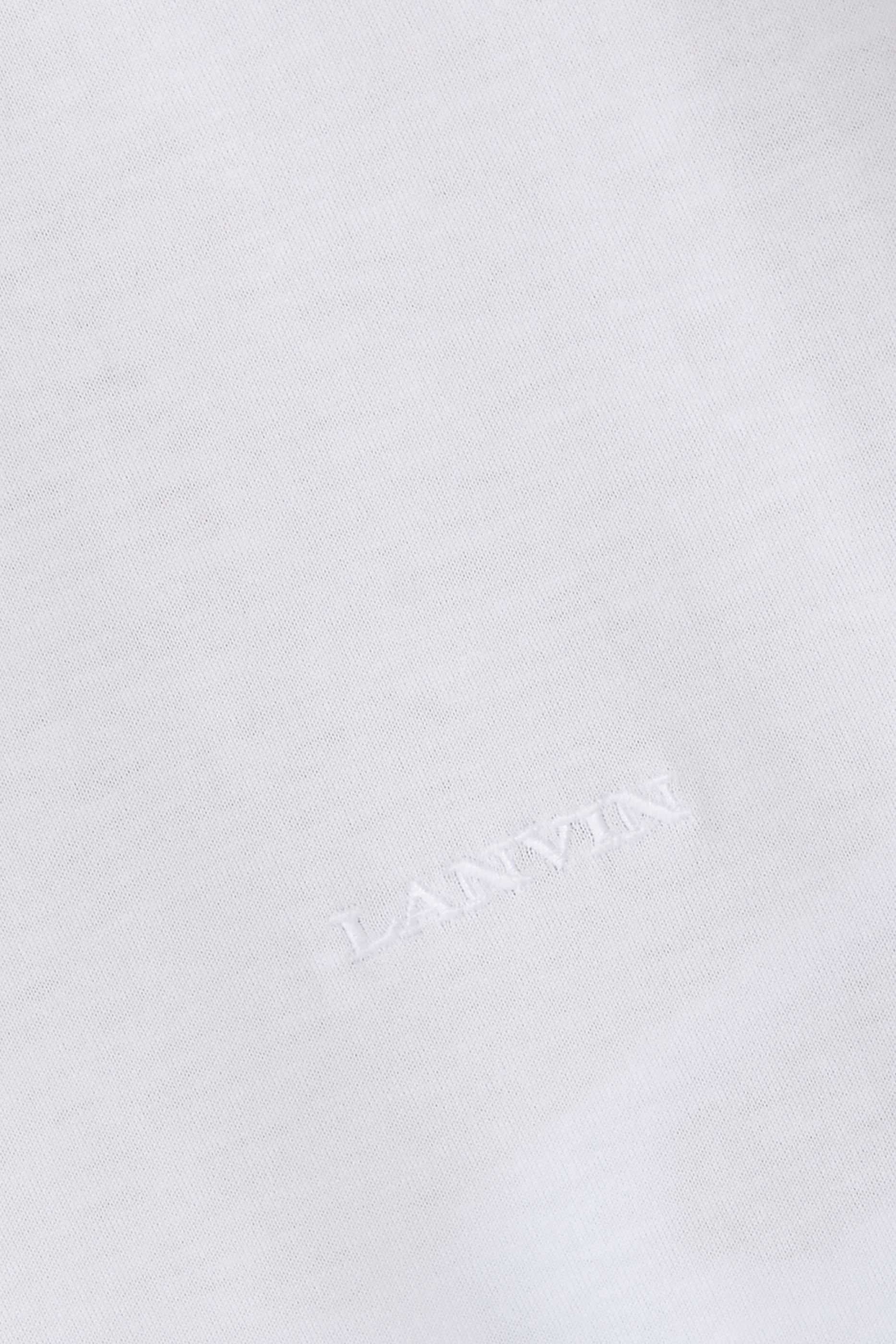 تيشيرت بتفاصيل حرير