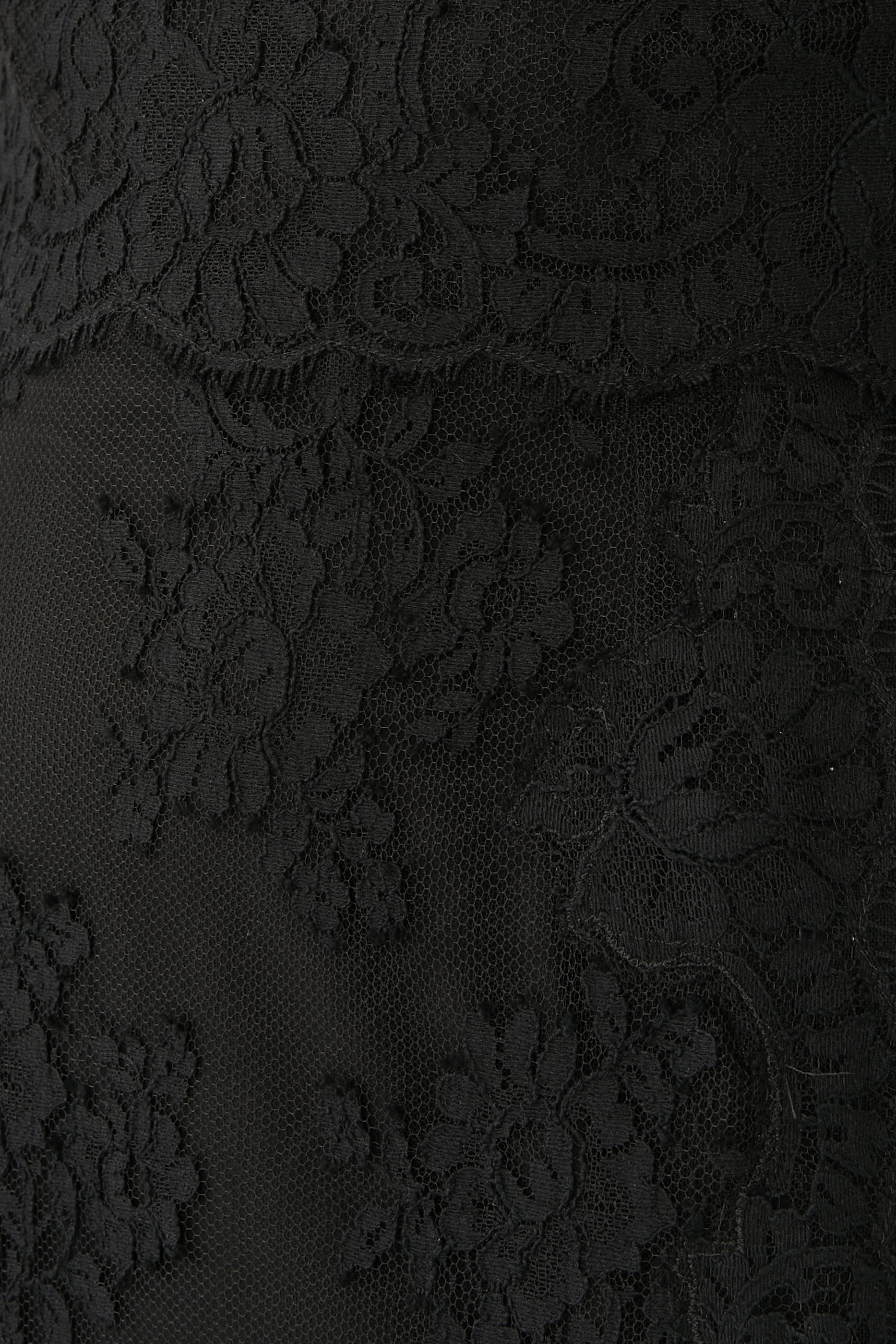 فستان سهل الإرتداء بطول منتصف الساق دانتيل