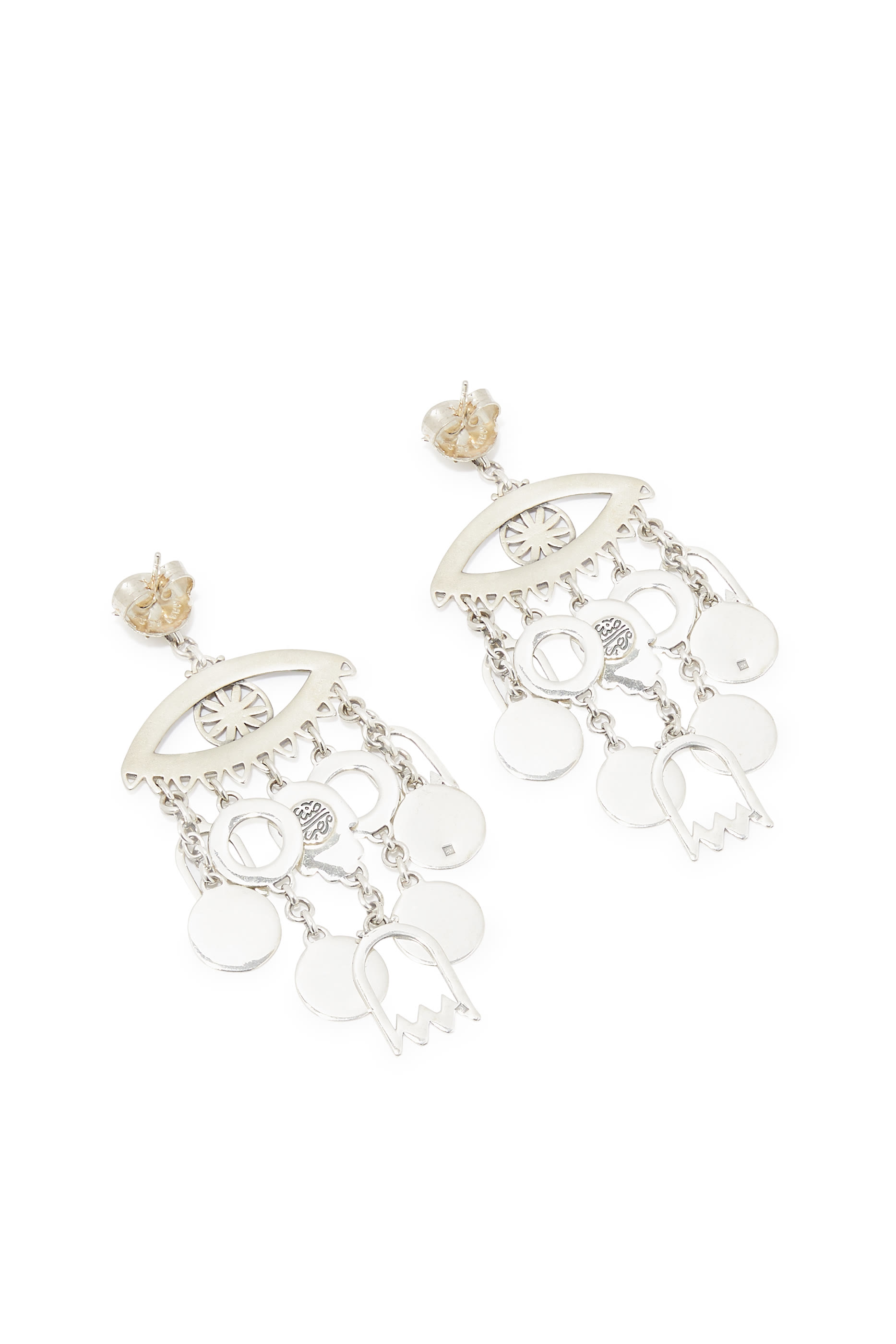 أقراط بحلي متعددة