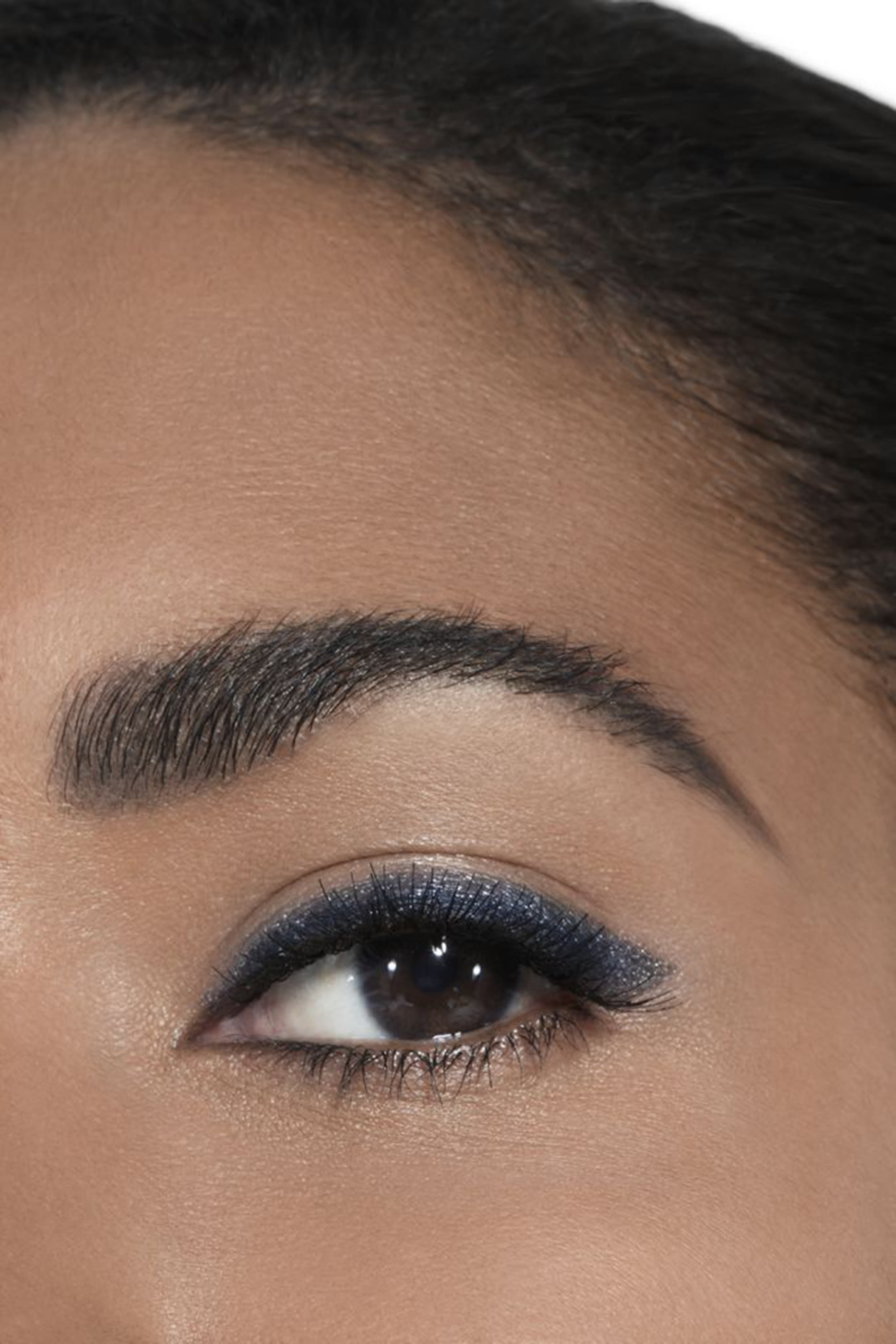 قلم عيون لو كرايون