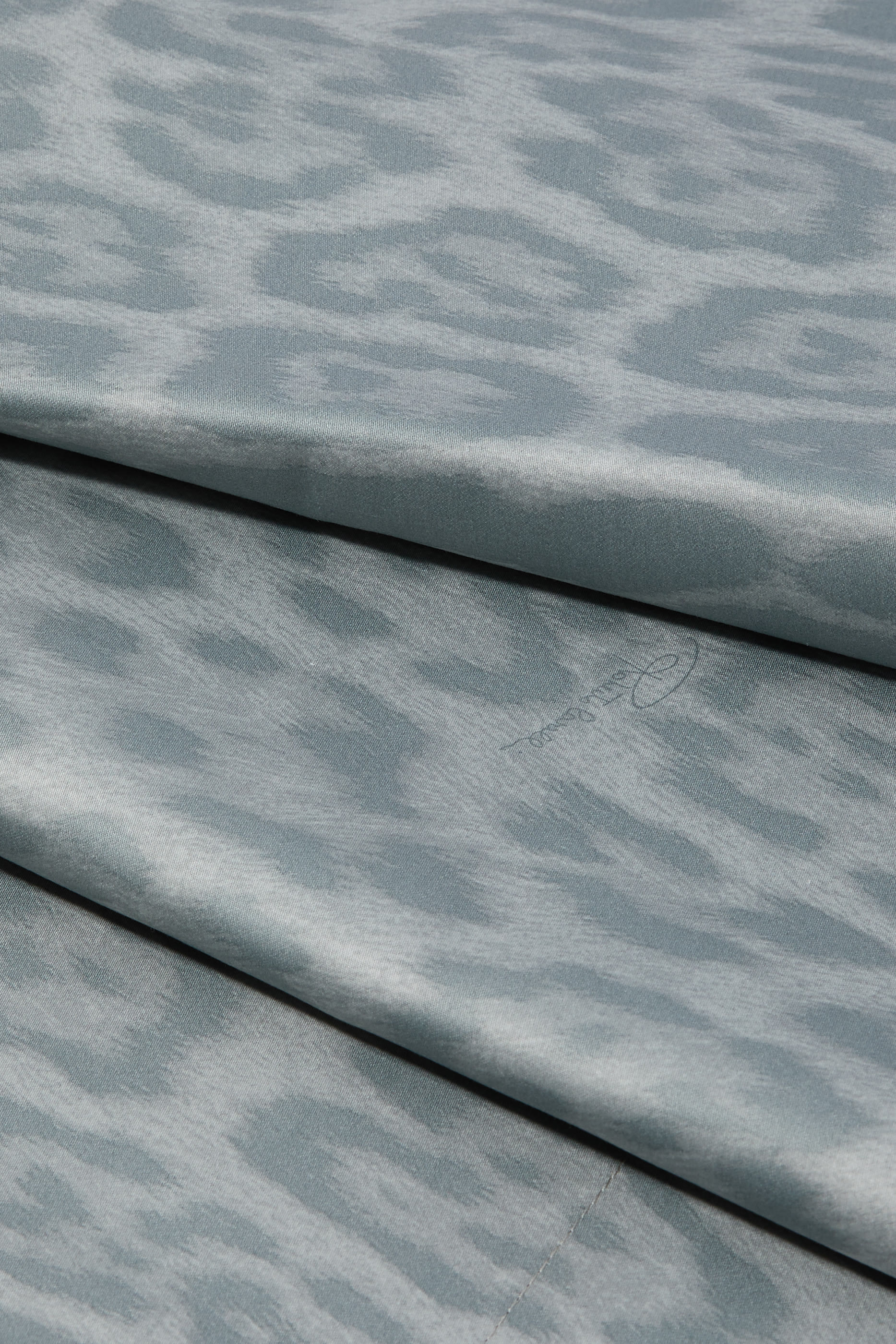 لحاف بانتيرا