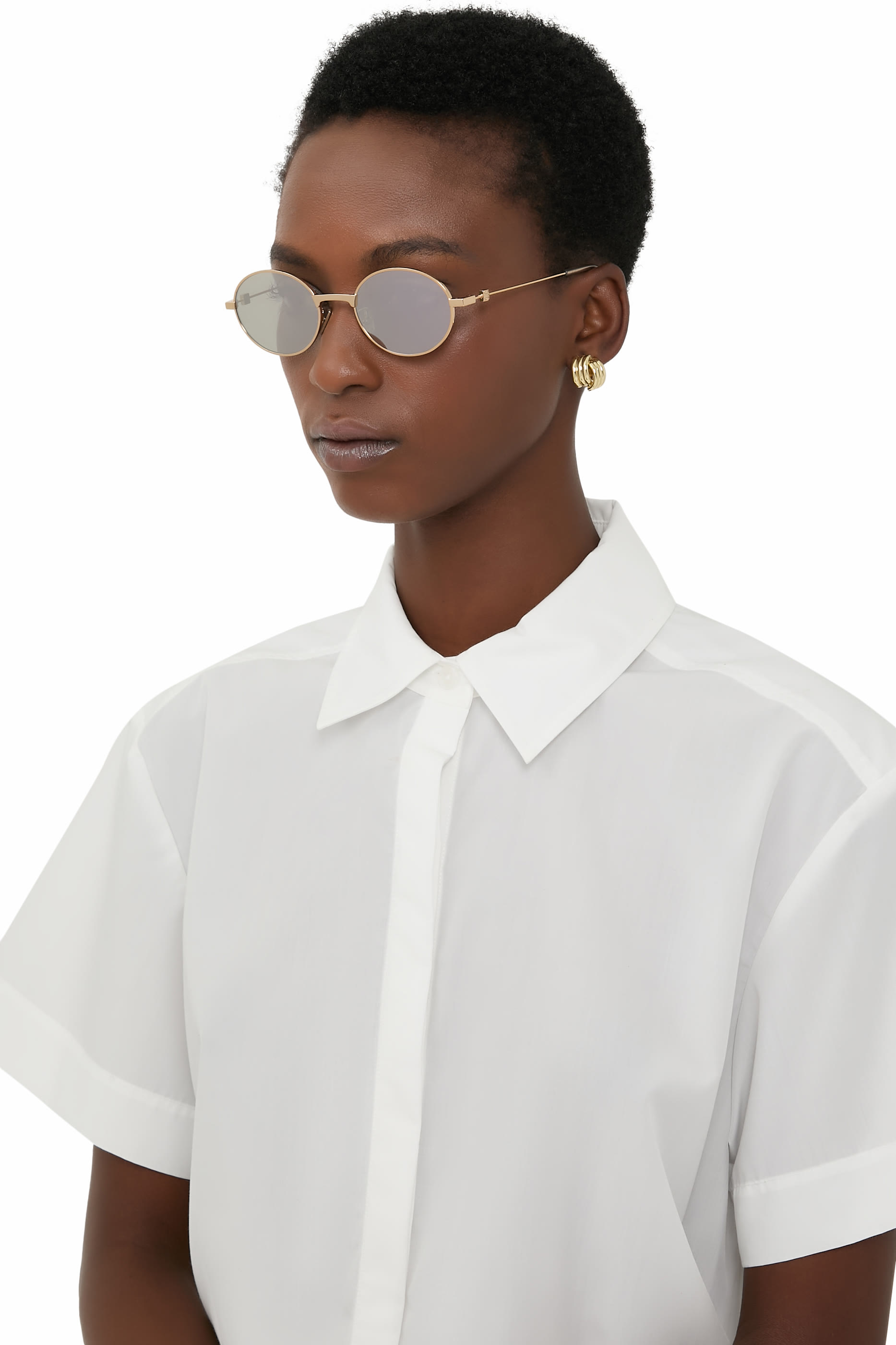 نظارة شمسية سبيد بإطار دائري وشعار الماركة